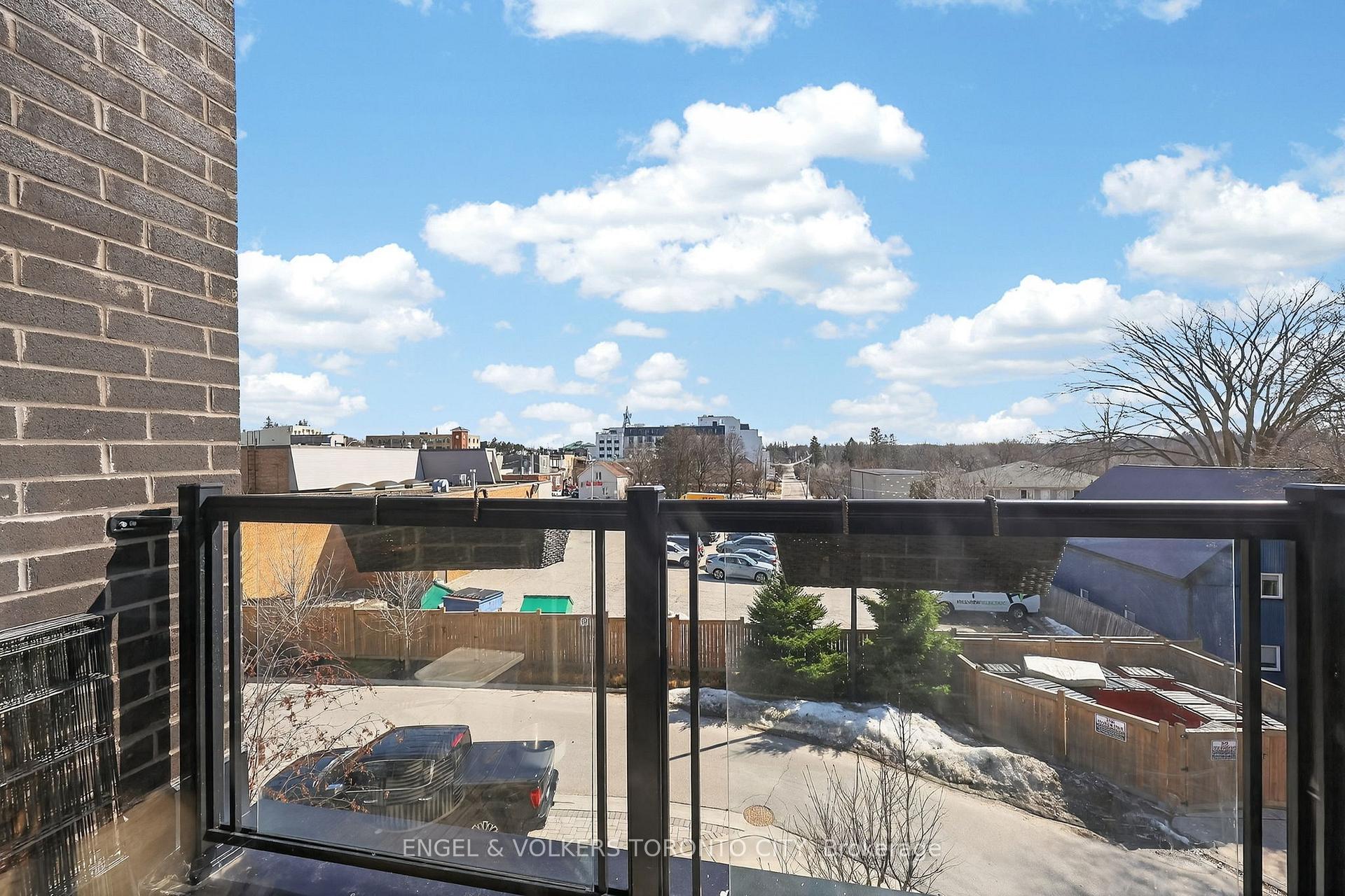 Photo 21 of Unit 42, 300 Alex Gardner Circle, Aurora, Aurora Heights — HOMEH