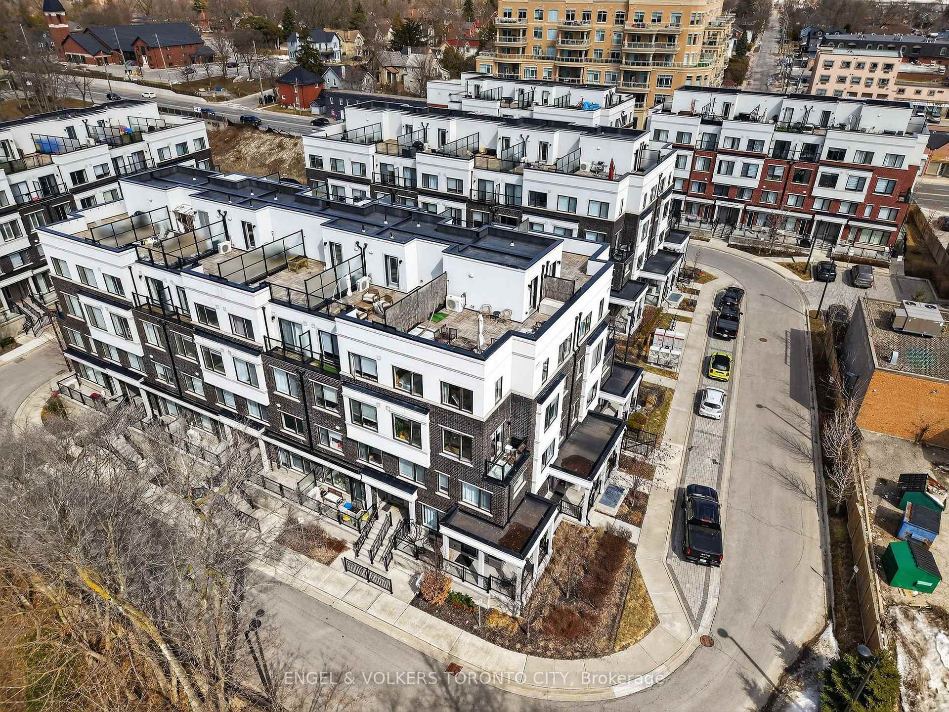 Photo 40 of Unit 42, 300 Alex Gardner Circle, Aurora, Aurora Heights — HOMEH