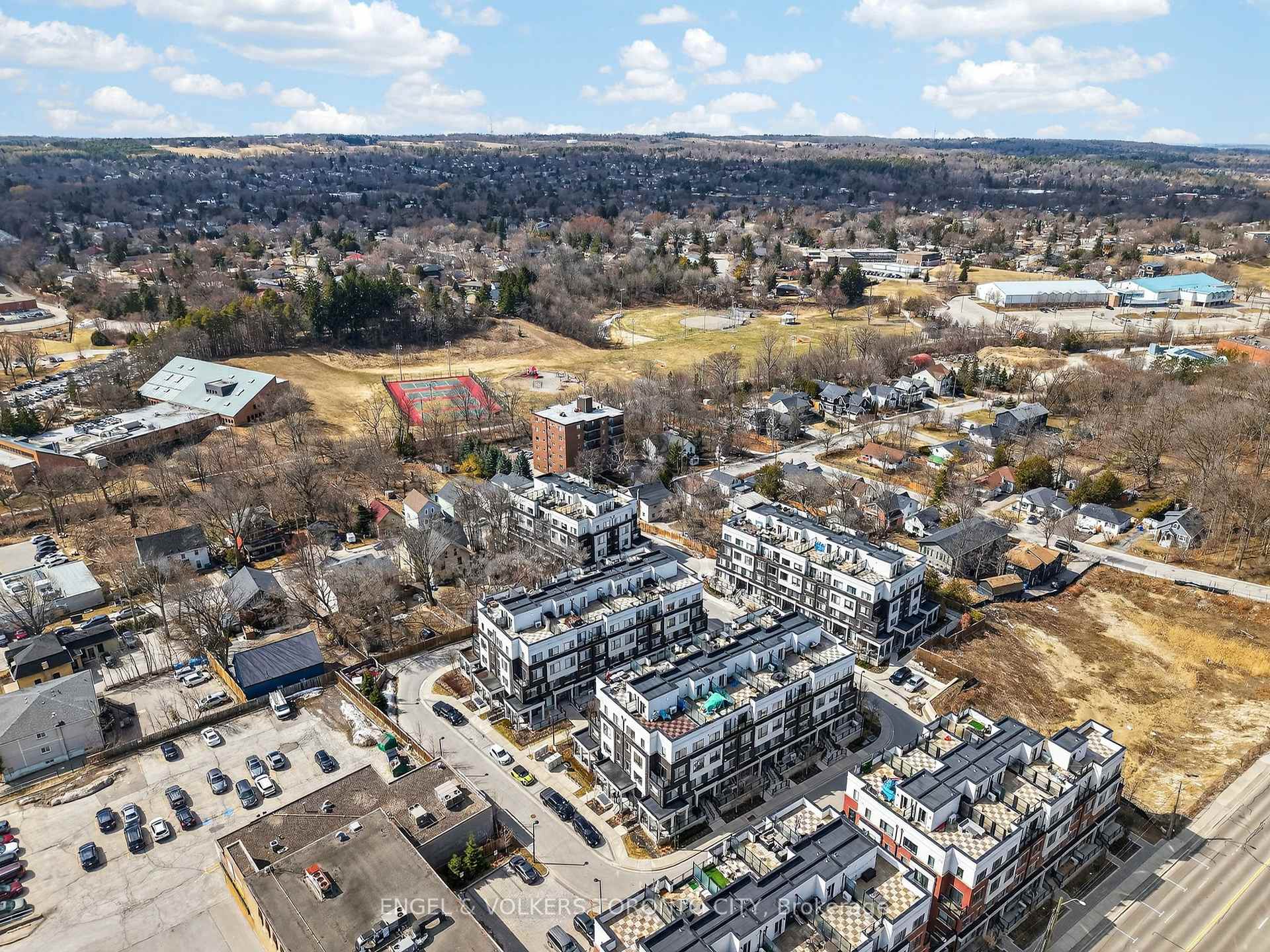 Photo 41 of Unit 42, 300 Alex Gardner Circle, Aurora, Aurora Heights — HOMEH