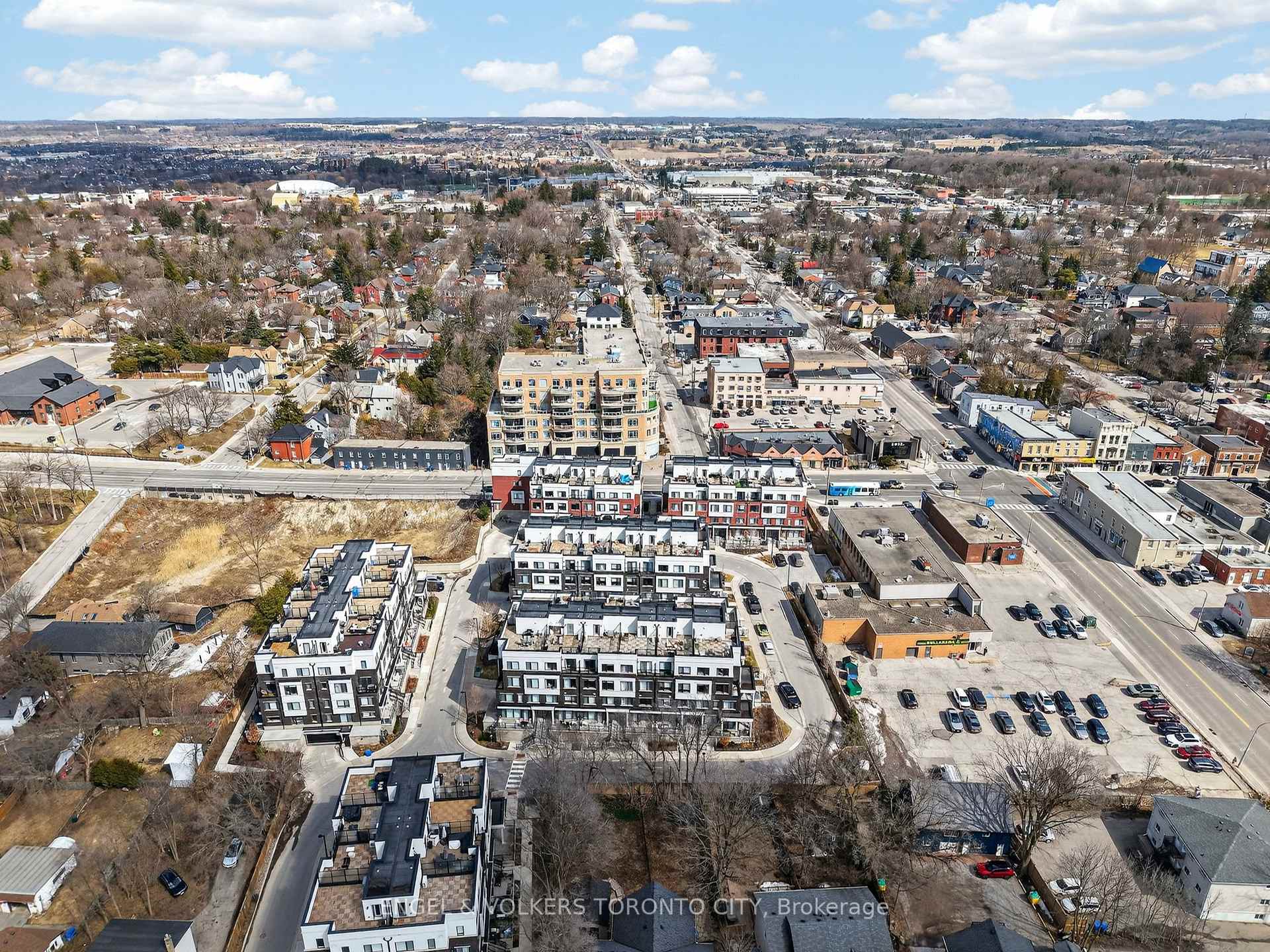 Photo 43 of Unit 42, 300 Alex Gardner Circle, Aurora, Aurora Heights — HOMEH