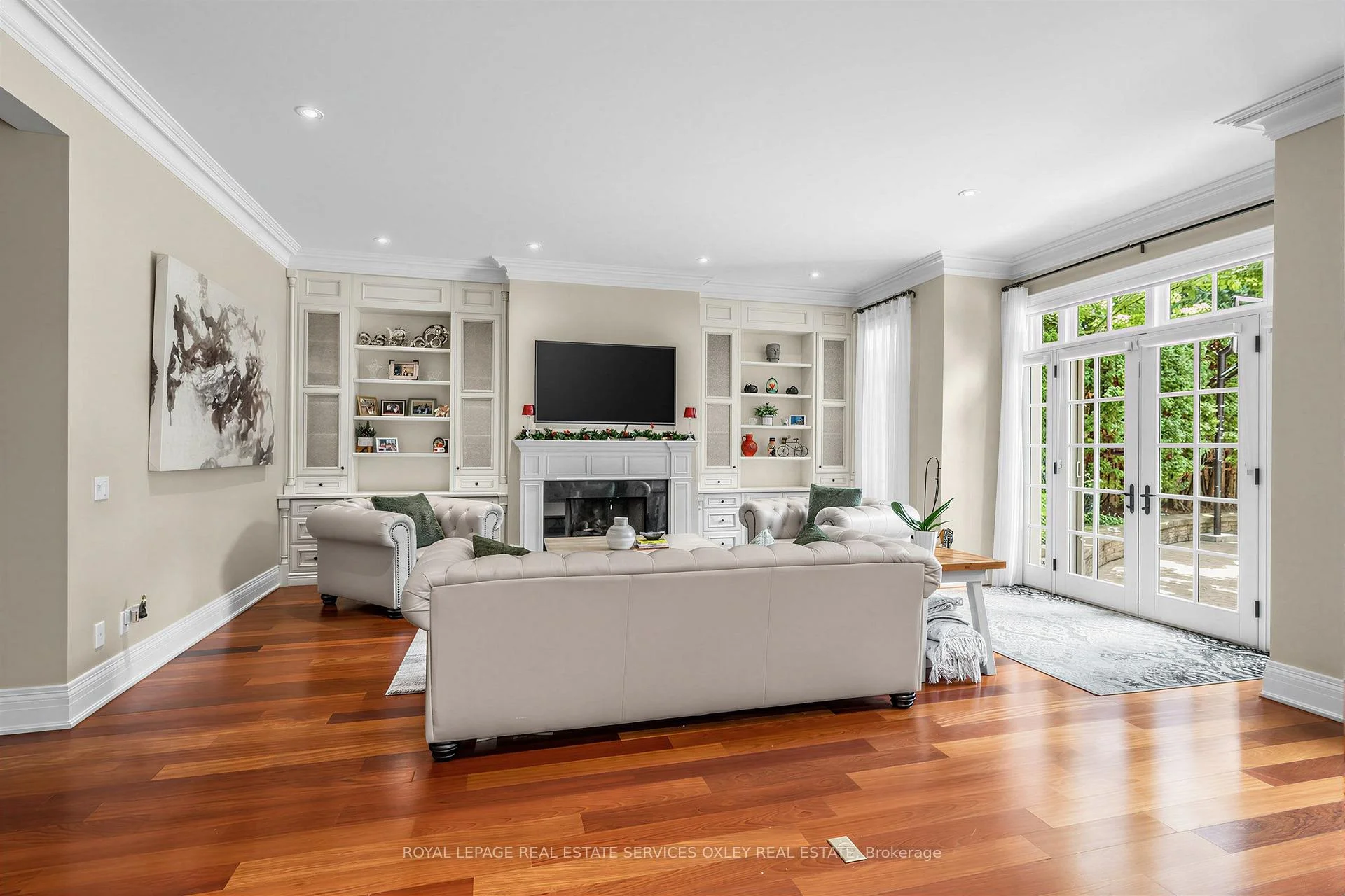 Photo 14 of 155 South Drive, Toronto, Rosedale-Moore Park — HOMEH