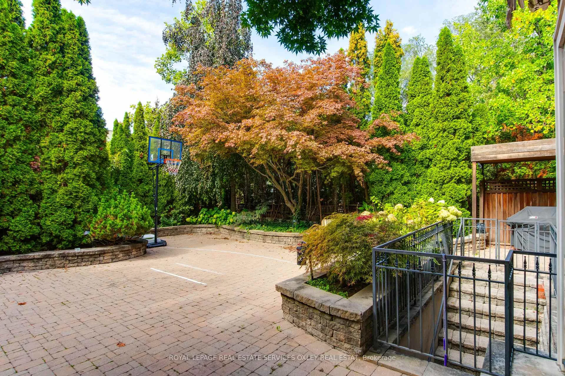 Photo 81 of 155 South Drive, Toronto, Rosedale-Moore Park — HOMEH