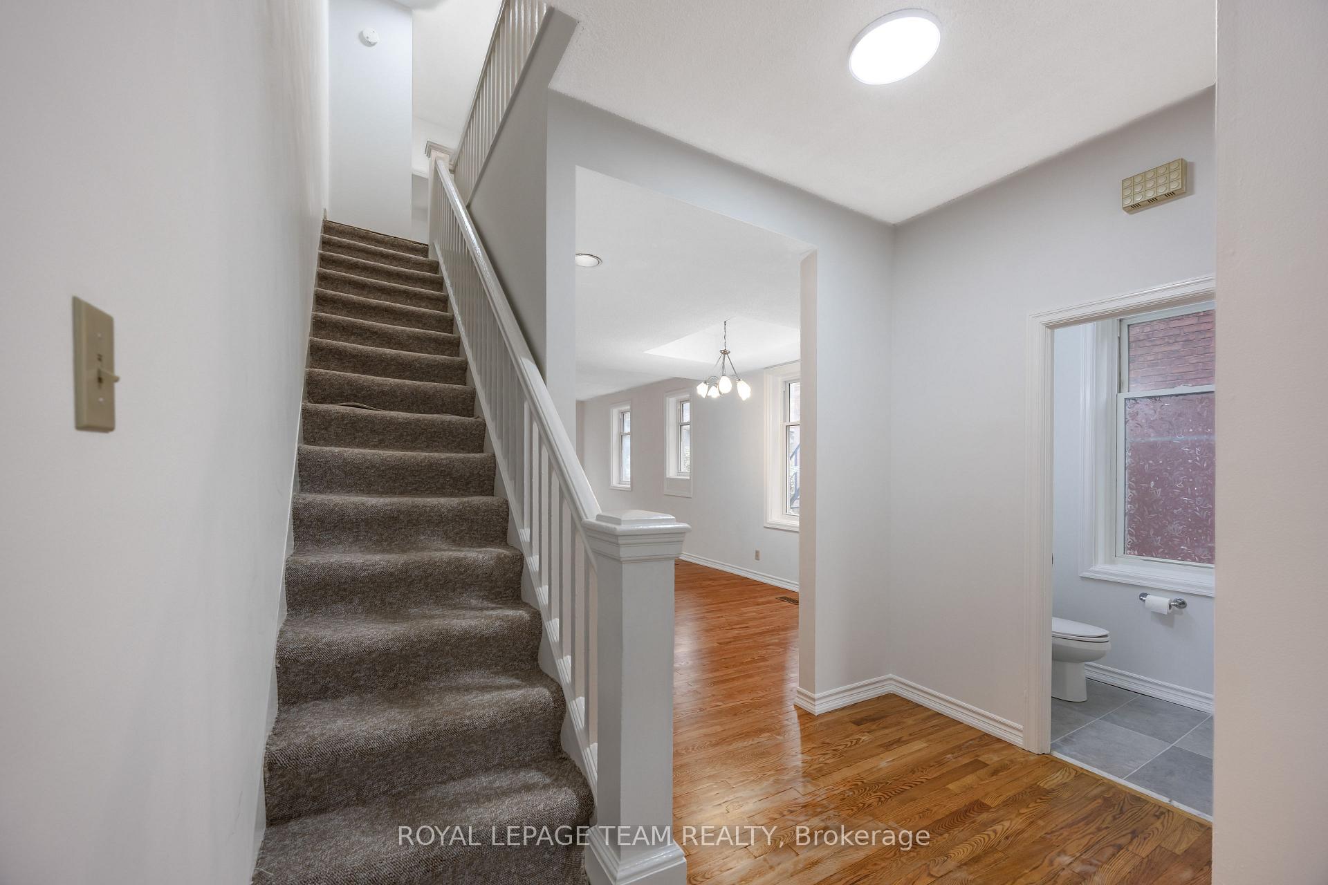 Photo 7 of 301 Somerset Street E, Ottawa, Sandy Hill — HOMEH