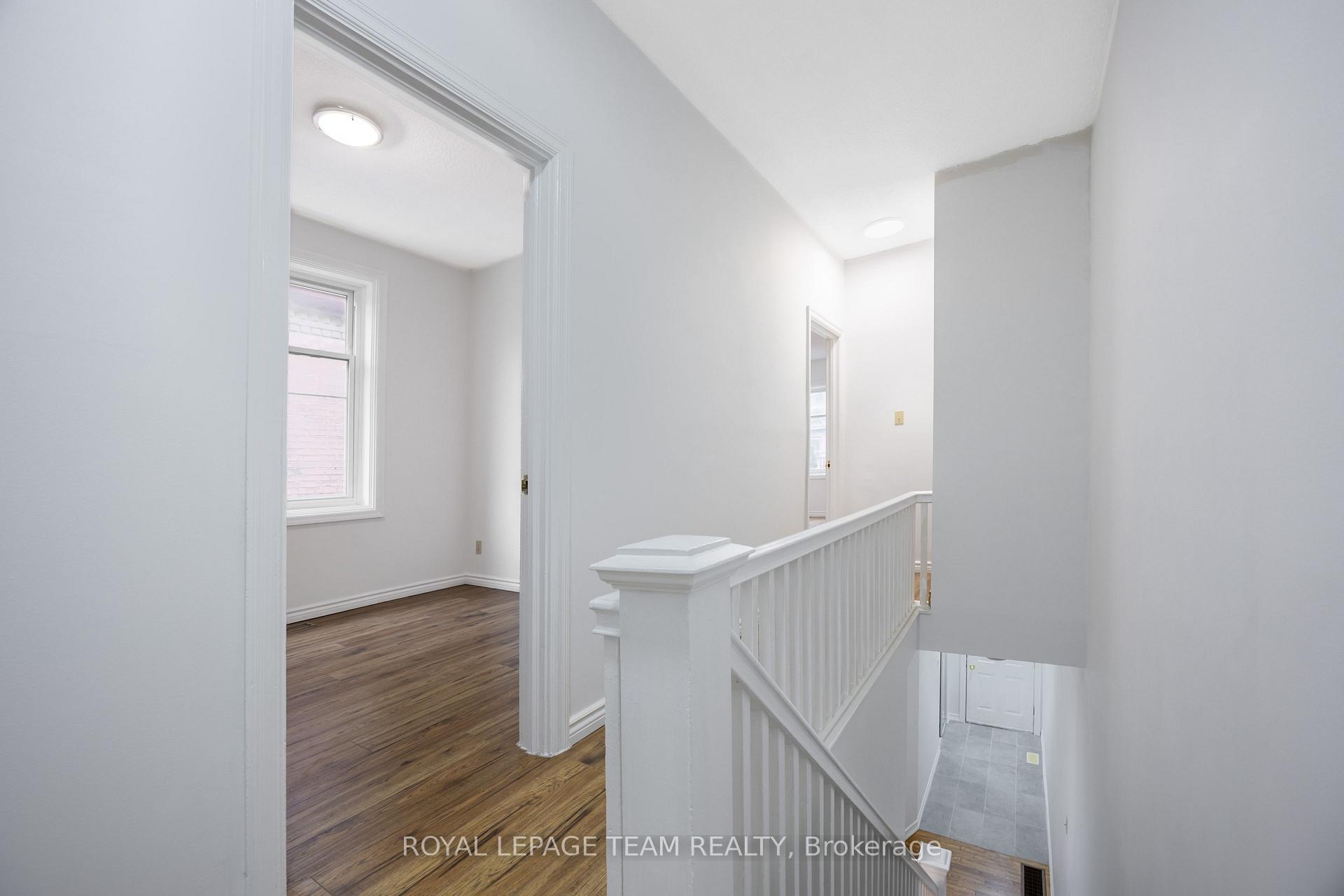 Photo 22 of 301 Somerset Street E, Ottawa, Sandy Hill — HOMEH