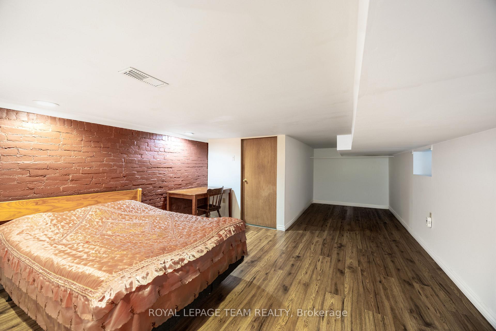 Photo 40 of 301 Somerset Street E, Ottawa, Sandy Hill — HOMEH