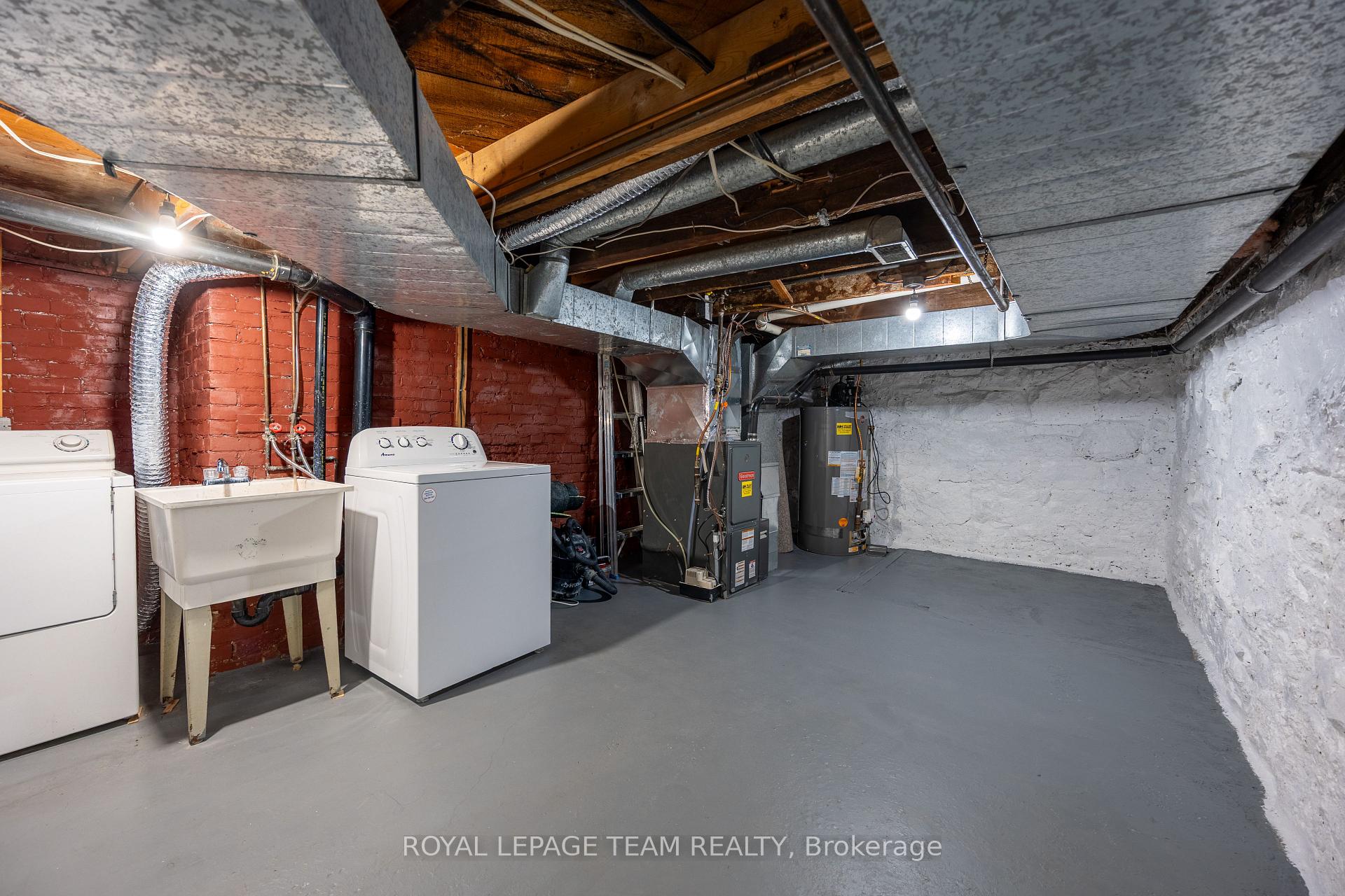 Photo 45 of 301 Somerset Street E, Ottawa, Sandy Hill — HOMEH