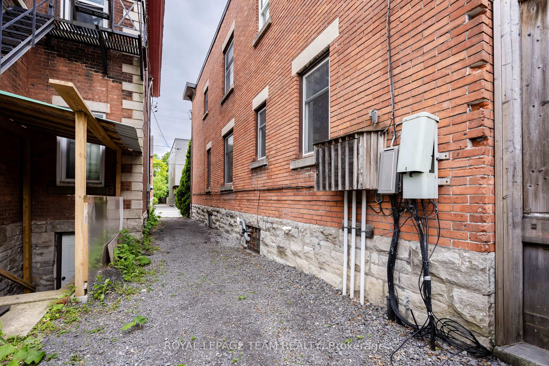 Photo 46 of 301 Somerset Street E, Ottawa, Sandy Hill — HOMEH