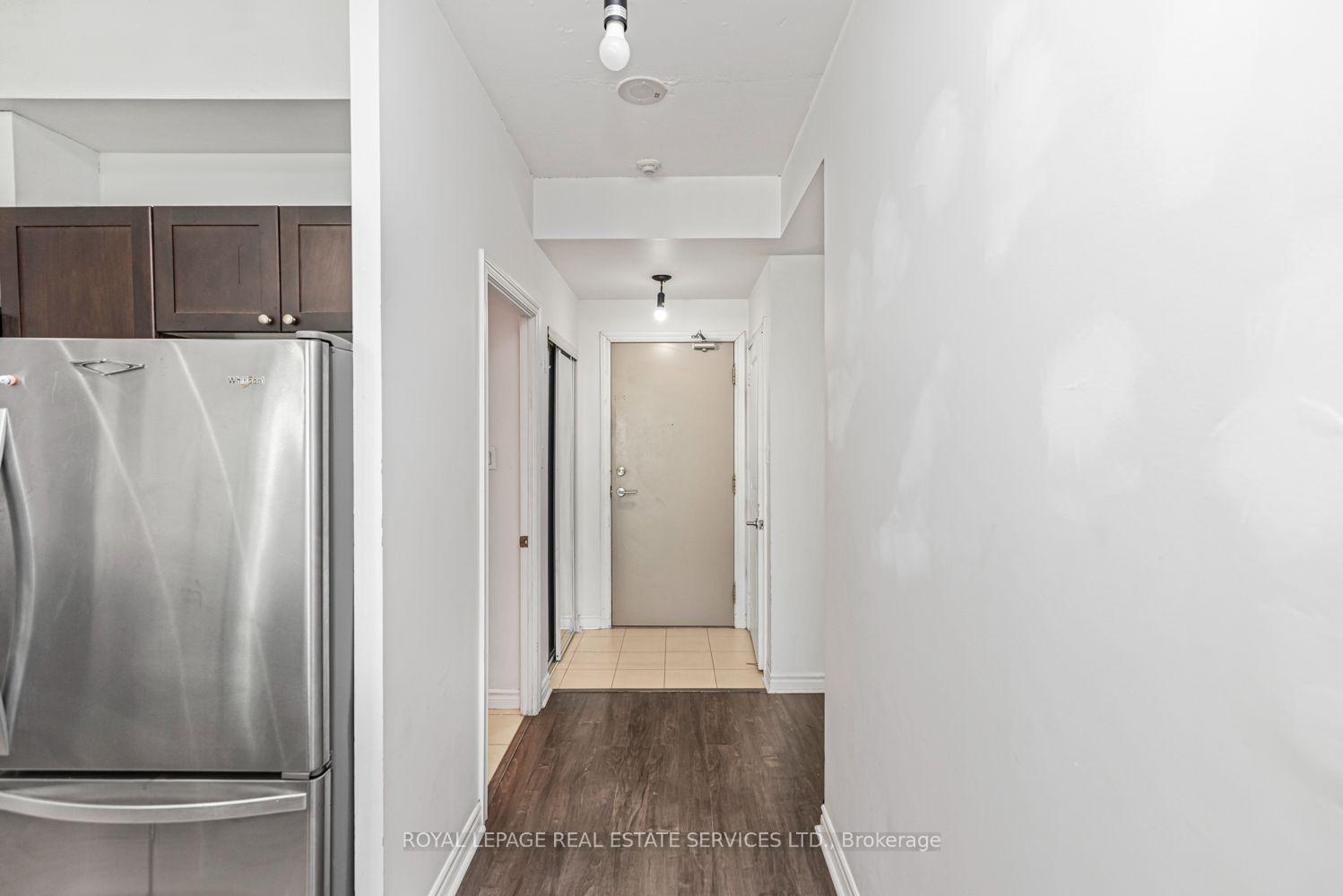 Photo 4 of Unit #2508, 3525 Kariya Drive, Mississauga, Fairview — HOMEH