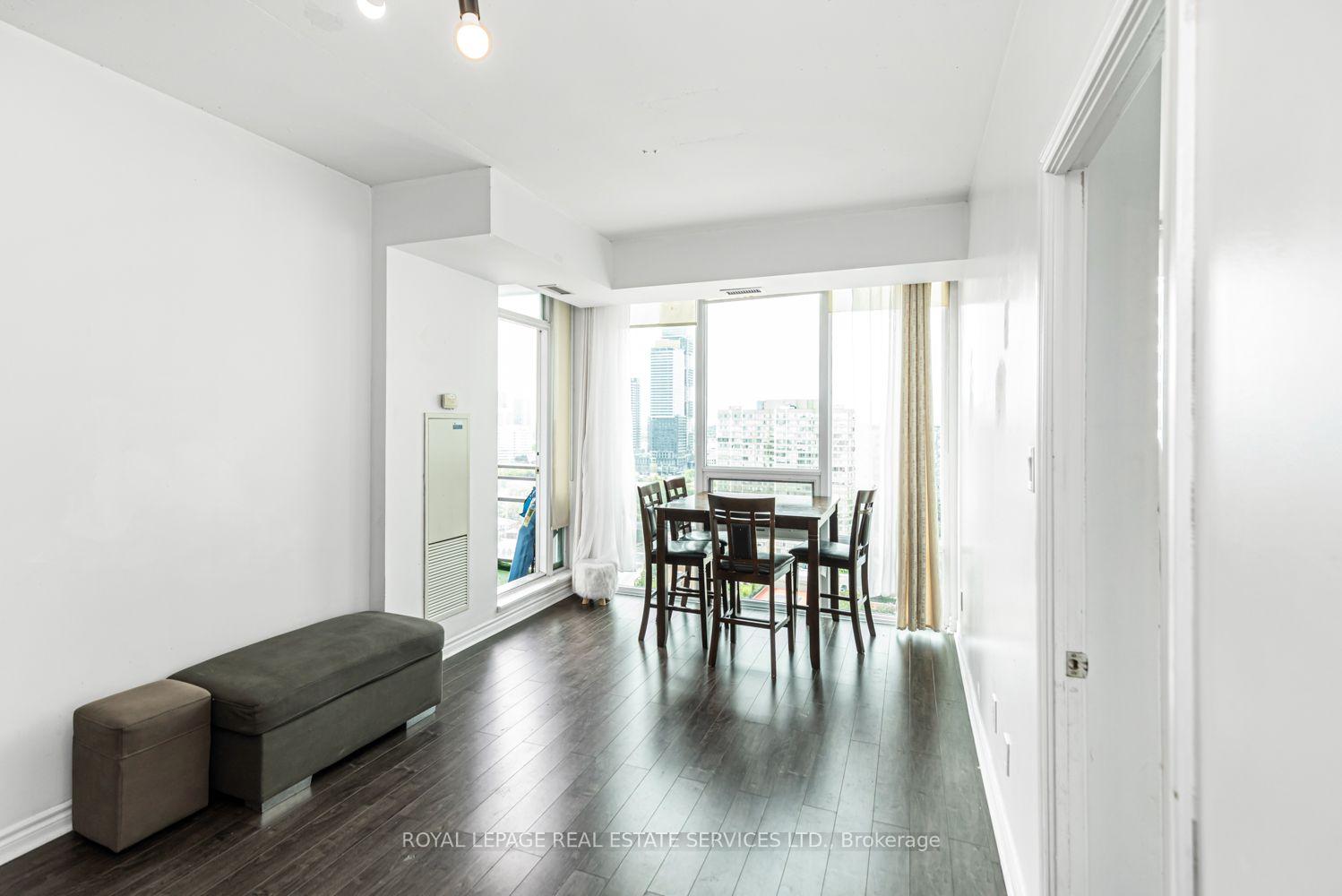 Photo 10 of Unit #2508, 3525 Kariya Drive, Mississauga, Fairview — HOMEH