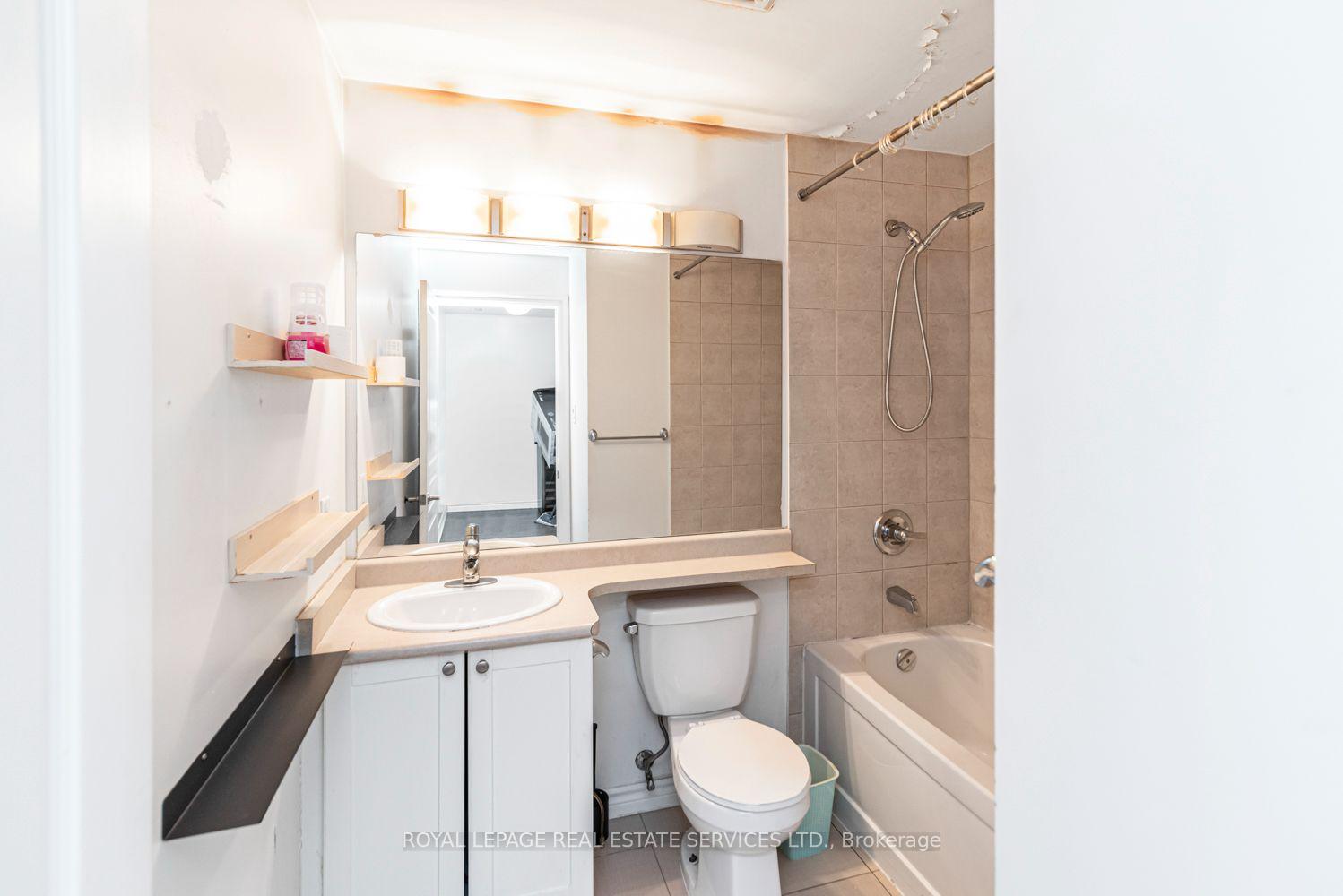 Photo 26 of Unit #2508, 3525 Kariya Drive, Mississauga, Fairview — HOMEH