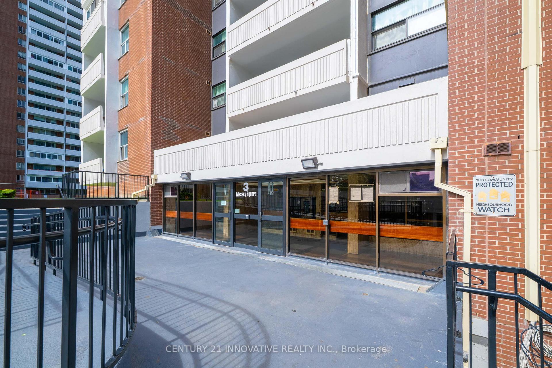 Photo 2 of Unit 1903, 3 Massey Square, Toronto, Crescent Town — HOMEH