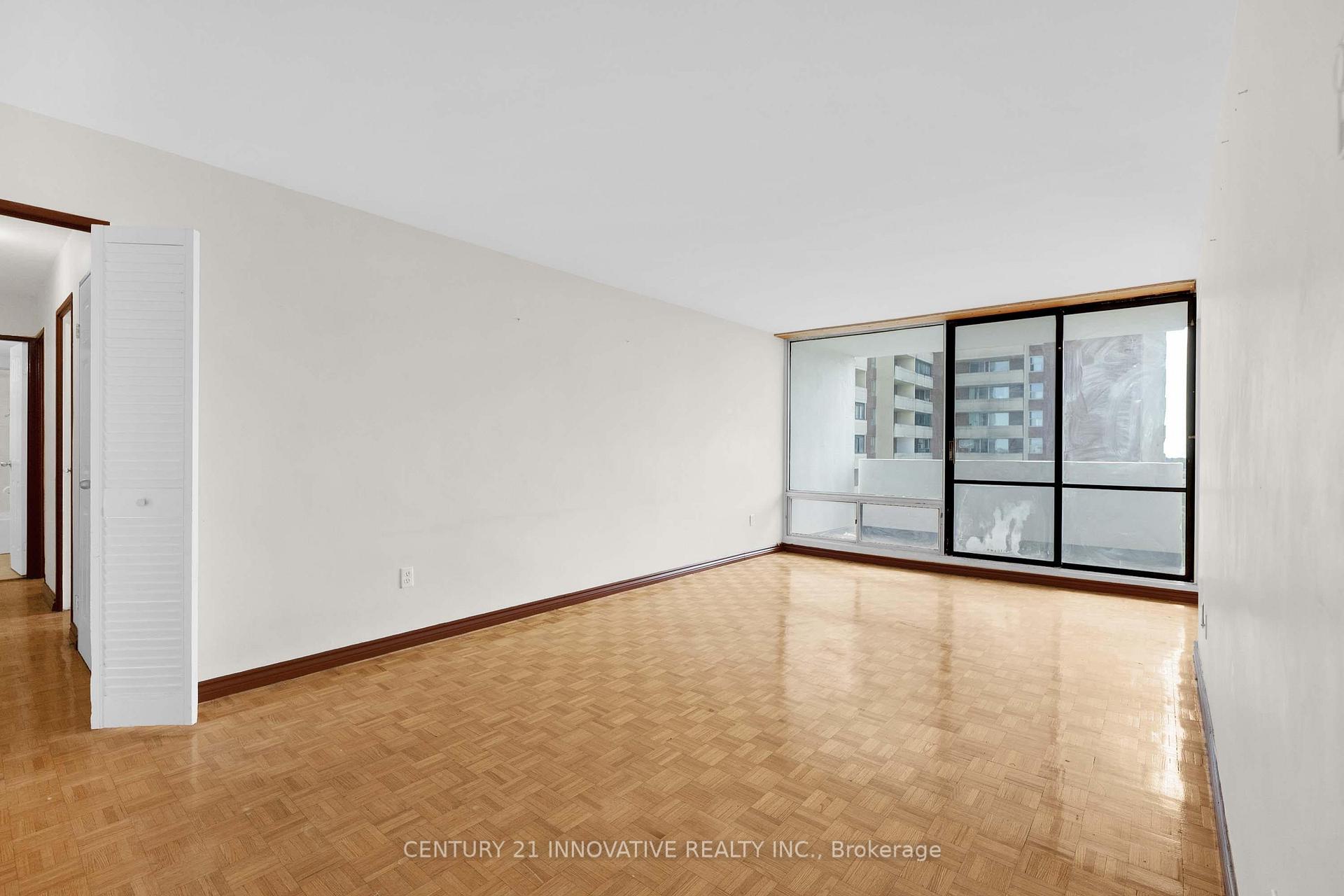 Photo 10 of Unit 1903, 3 Massey Square, Toronto, Crescent Town — HOMEH