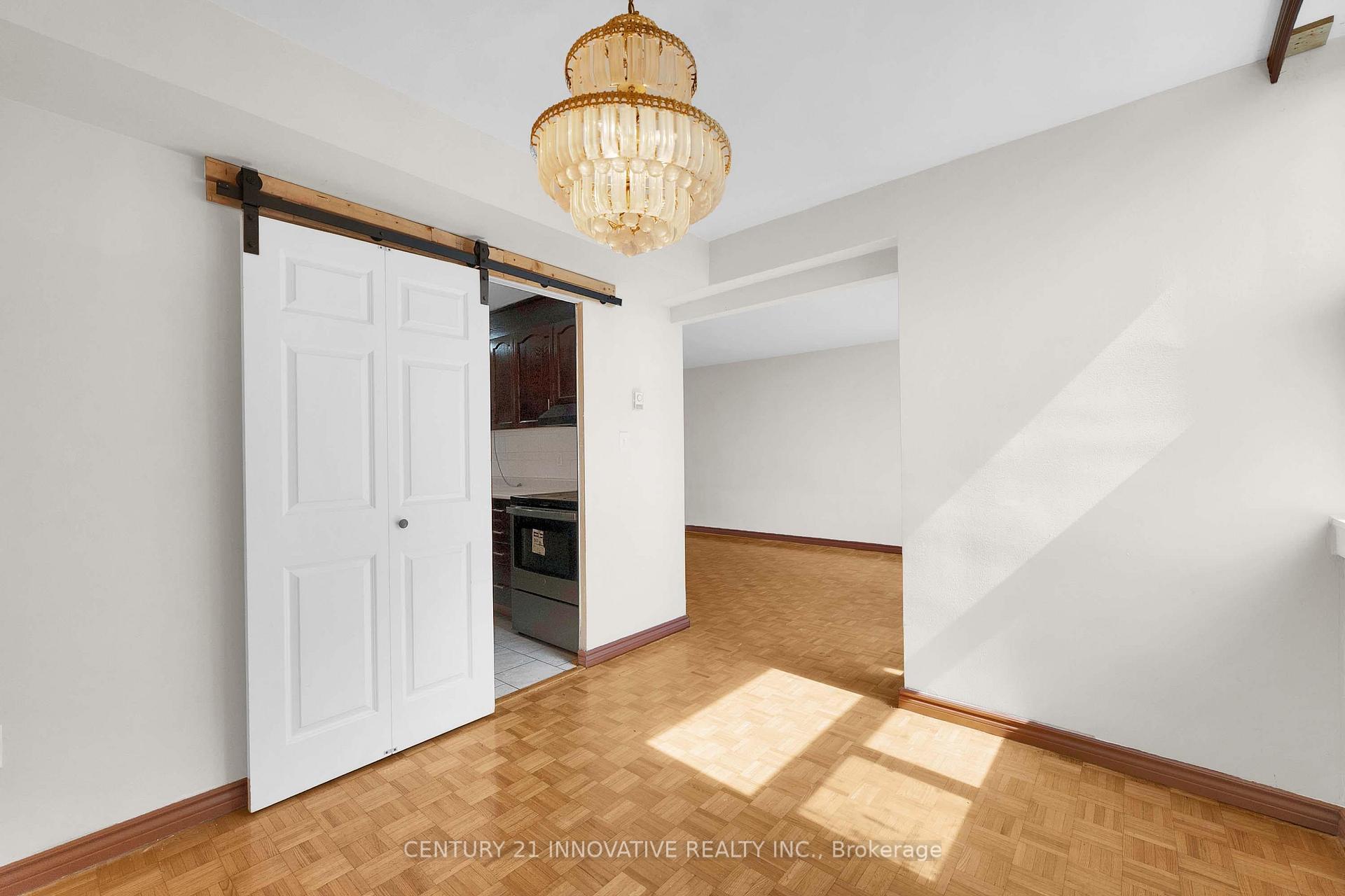 Photo 14 of Unit 1903, 3 Massey Square, Toronto, Crescent Town — HOMEH