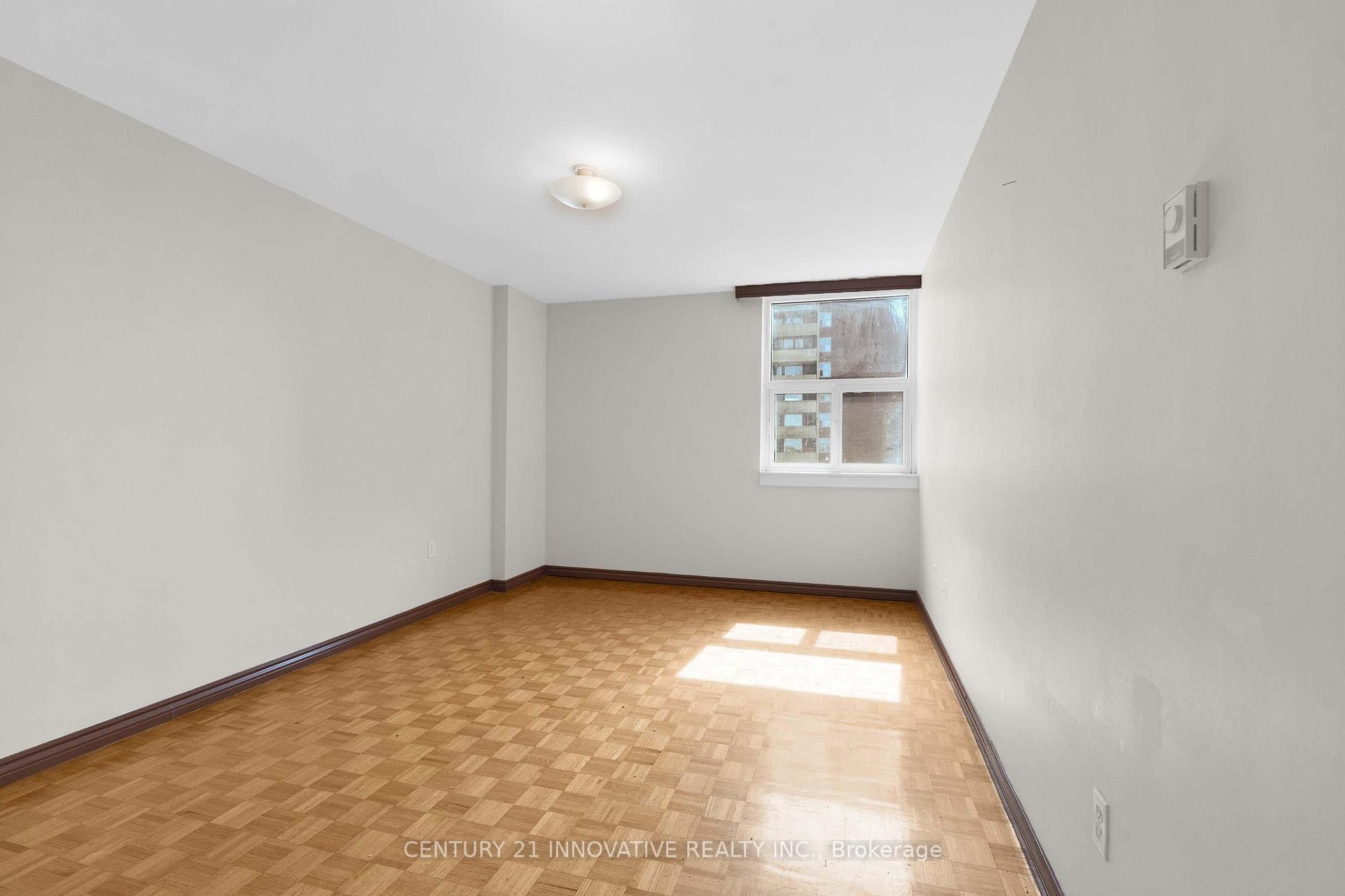 Photo 18 of Unit 1903, 3 Massey Square, Toronto, Crescent Town — HOMEH