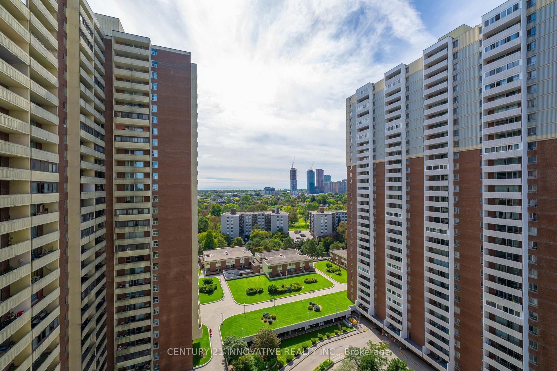 Photo 27 of Unit 1903, 3 Massey Square, Toronto, Crescent Town — HOMEH
