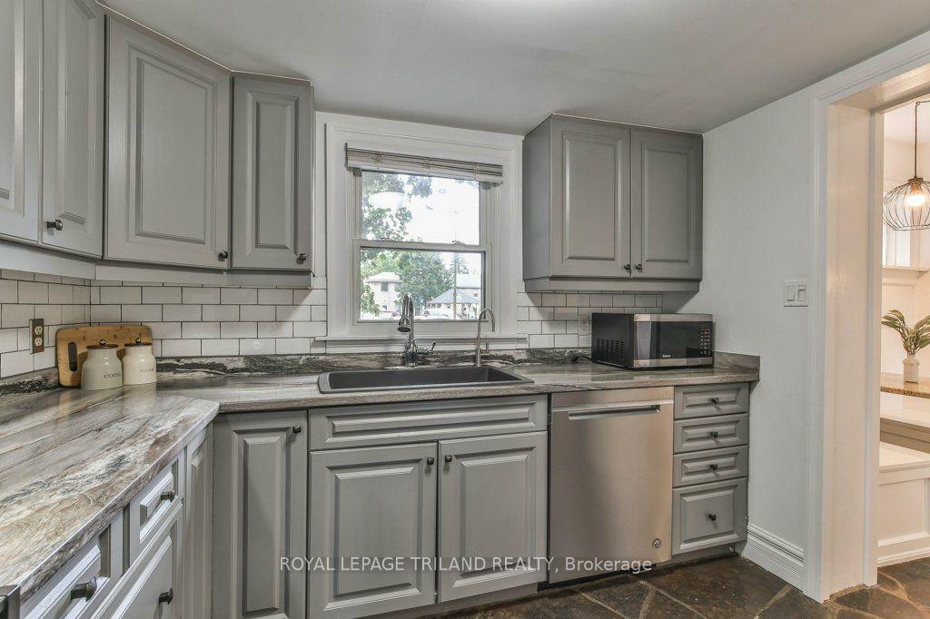 Photo 17 of 201 Langley Street, London, South F — HOMEH