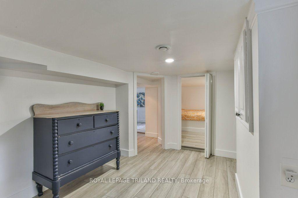 Photo 25 of 201 Langley Street, London, South F — HOMEH