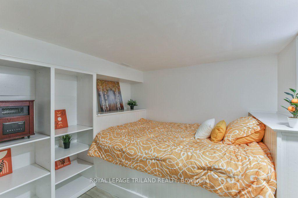 Photo 27 of 201 Langley Street, London, South F — HOMEH