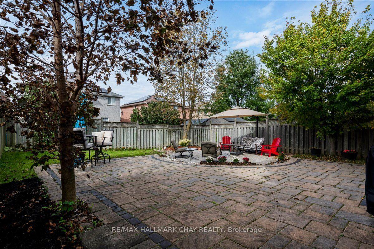 Photo 36 of 18 Bear Creek Drive, Barrie, Holly — HOMEH