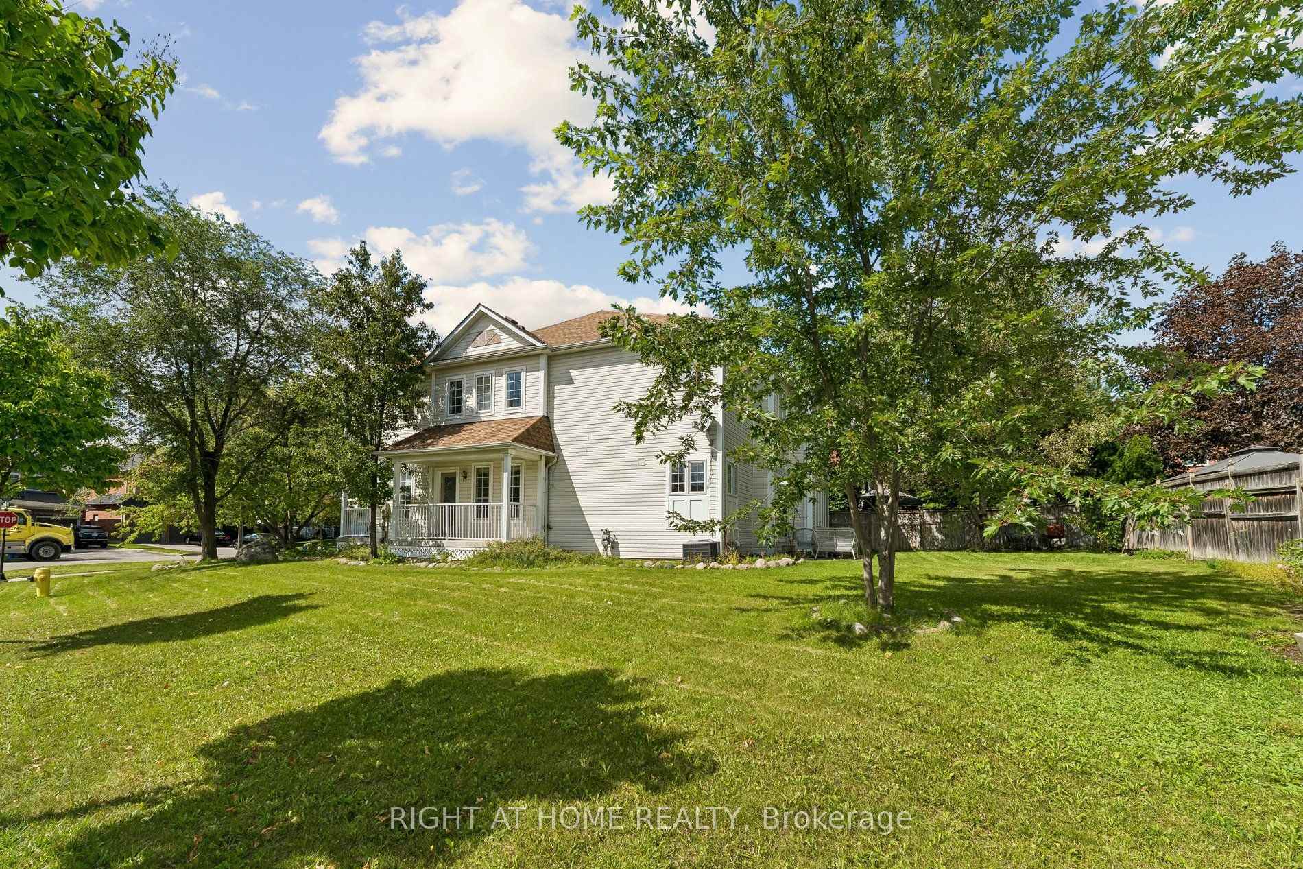 Photo 49 of 23 Croxall Boulevard, Whitby, Brooklin — HOMEH