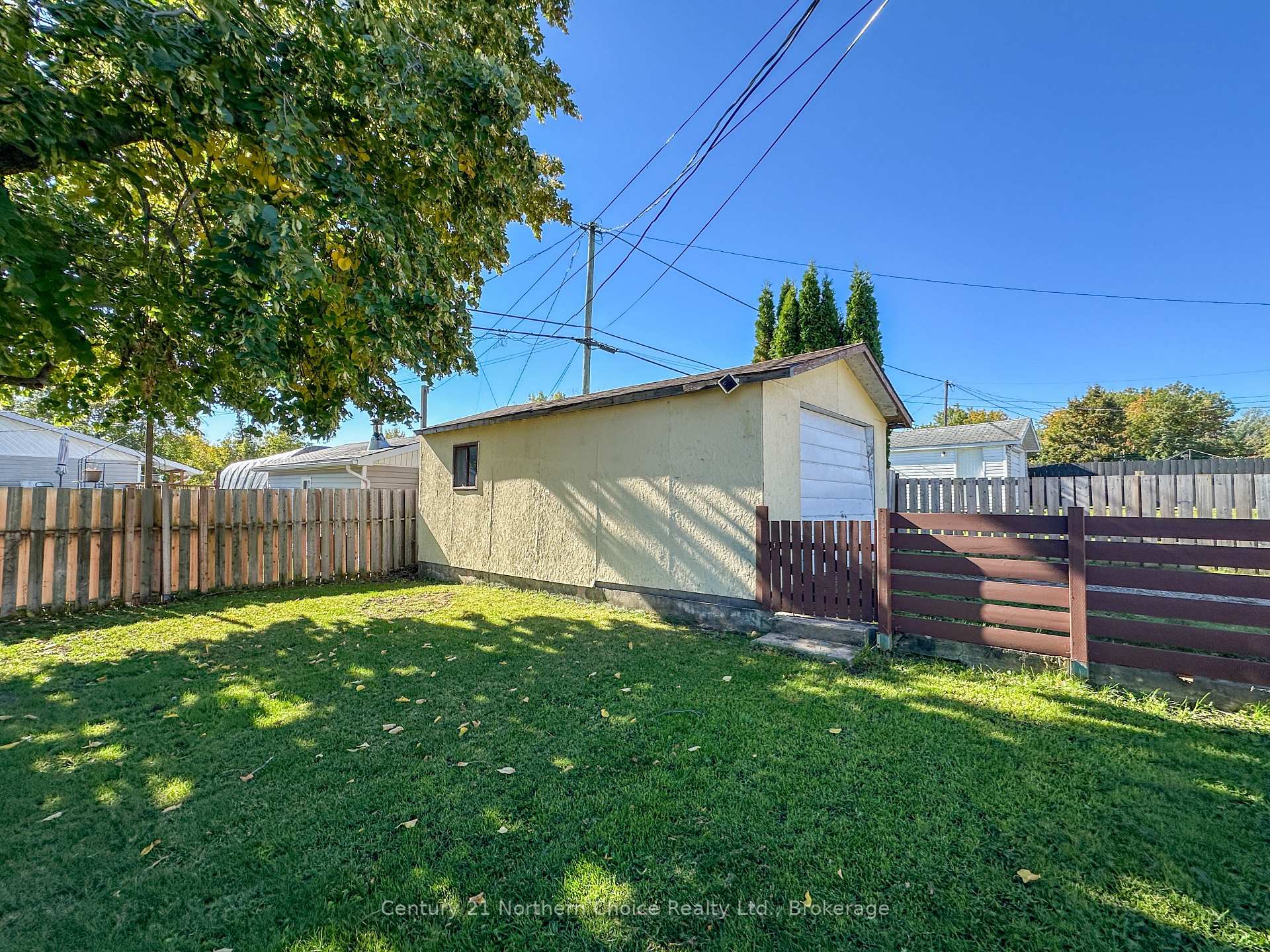 Photo 16 of 46 Dickenson Road, Red Lake — HOMEH