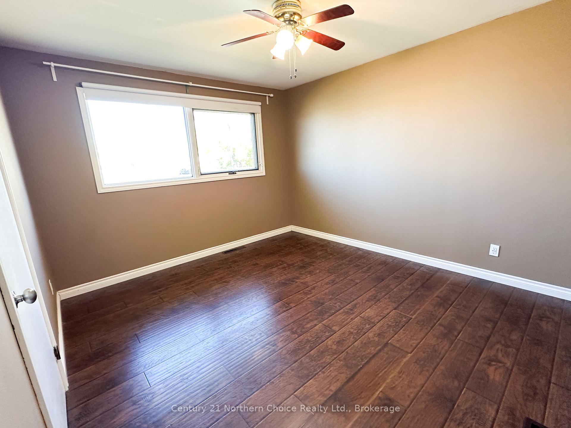 Photo 8 of 46 Dickenson Road, Red Lake — HOMEH