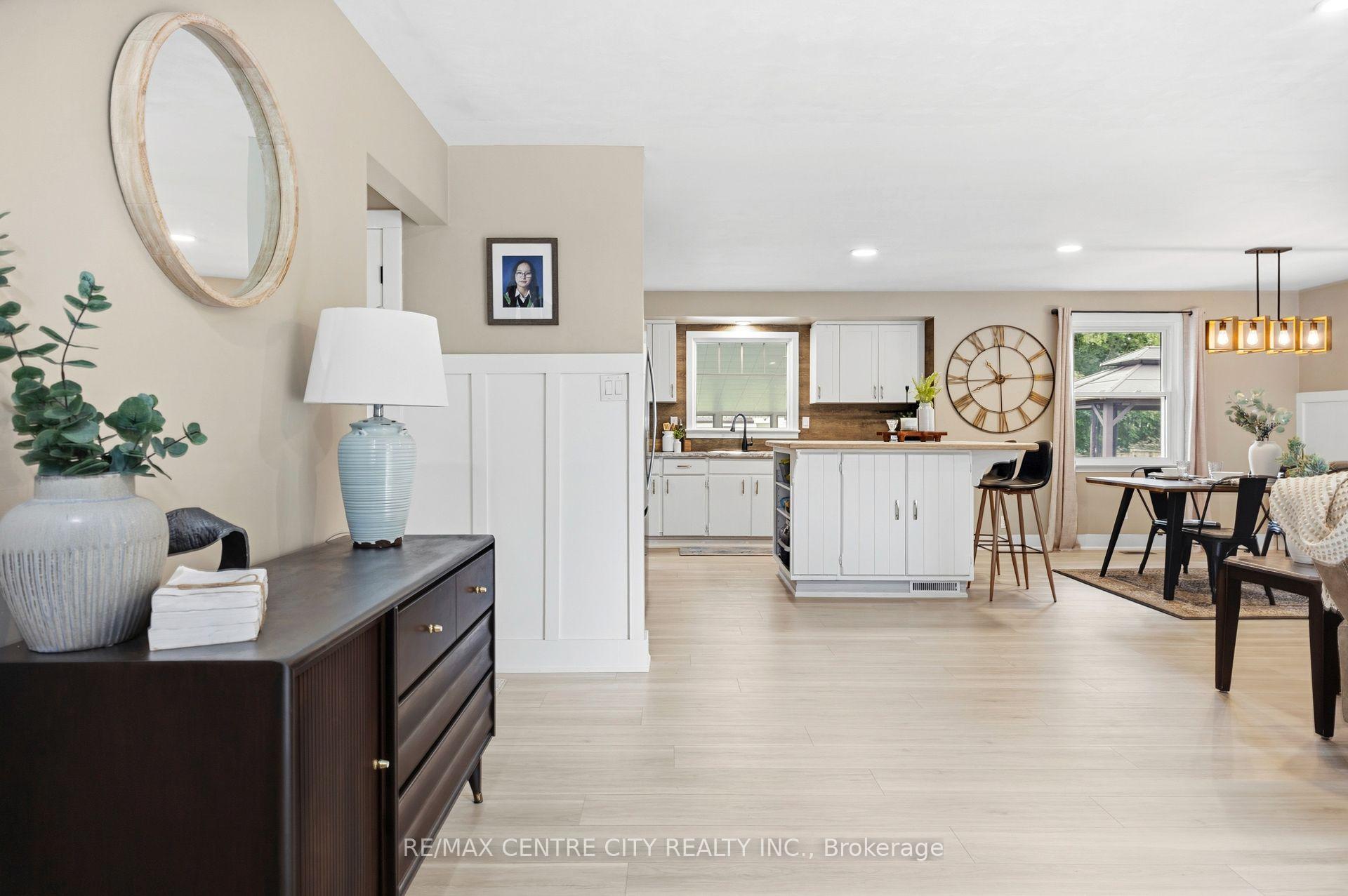 Photo 11 of 17 Butler Drive, St. Thomas — HOMEH