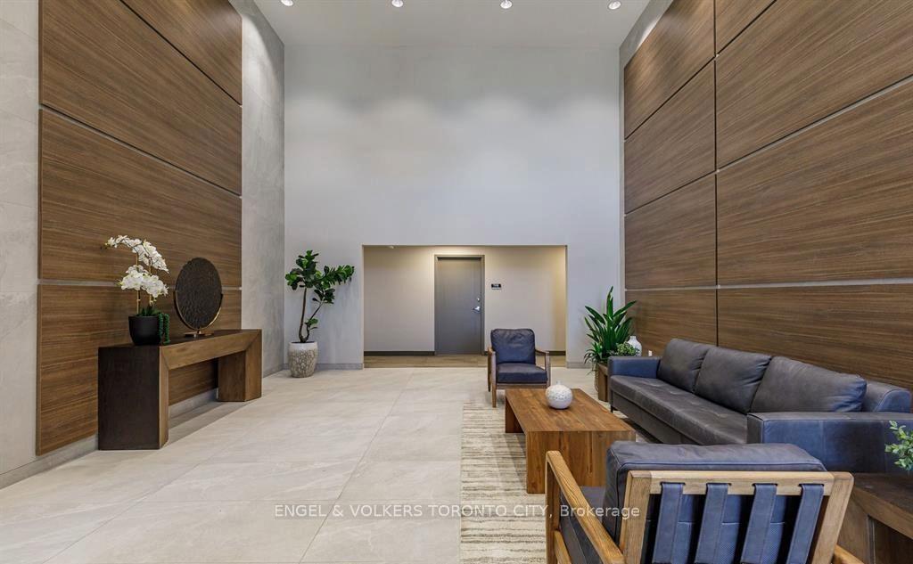 Photo 7 of Unit 327, 4 Kimberly Lane E, Collingwood — HOMEH