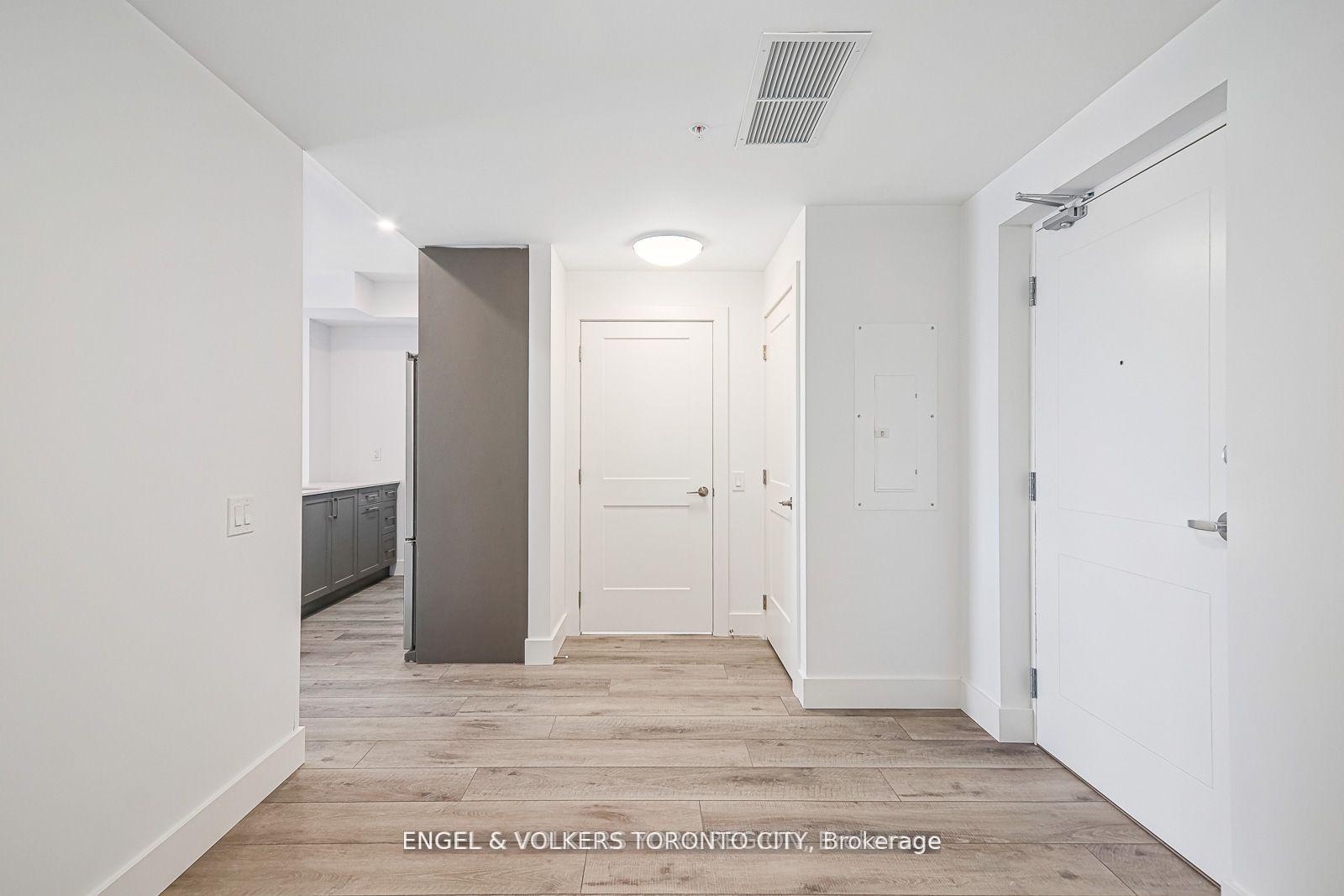 Photo 15 of Unit 327, 4 Kimberly Lane E, Collingwood — HOMEH