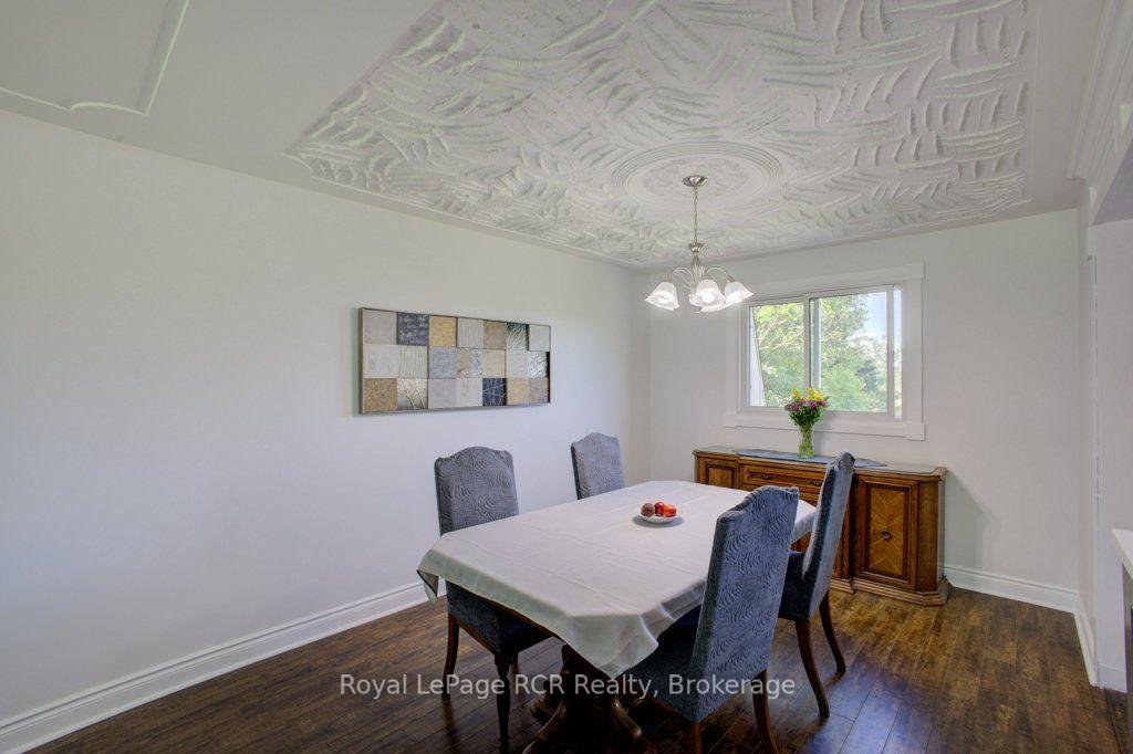 Photo 9 of 15 Booth Street E, Mapleton, Rural Mapleton — HOMEH