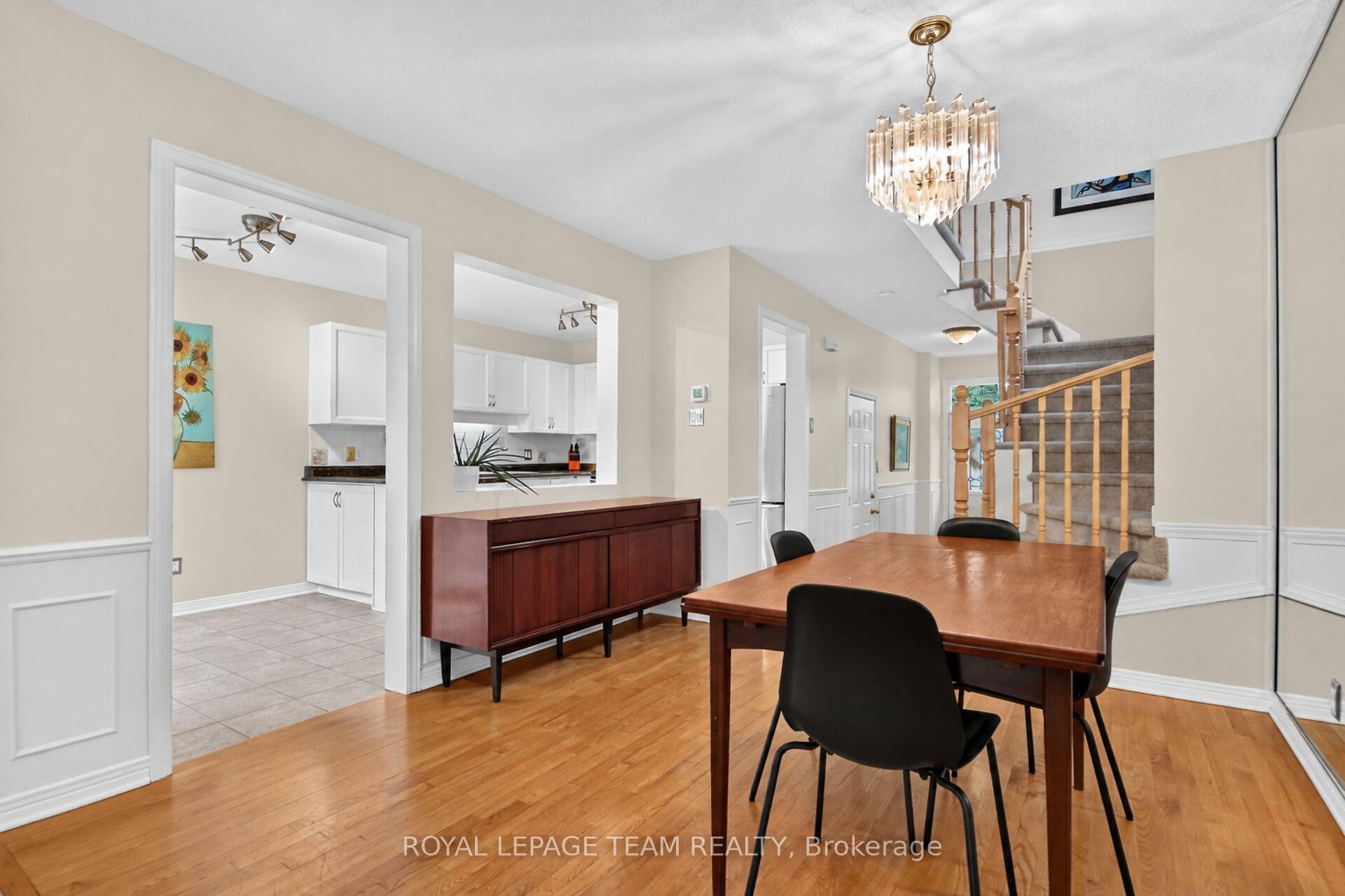 Photo 13 of 23 Grassy Plains Drive, Ottawa, Kanata - Emerald Meadows/Trailwest — HOMEH