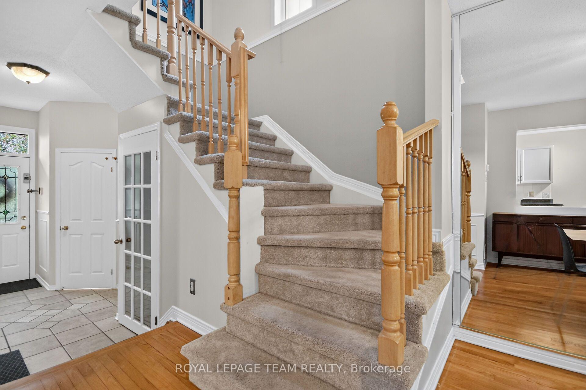 Photo 19 of 23 Grassy Plains Drive, Ottawa, Kanata - Emerald Meadows/Trailwest — HOMEH
