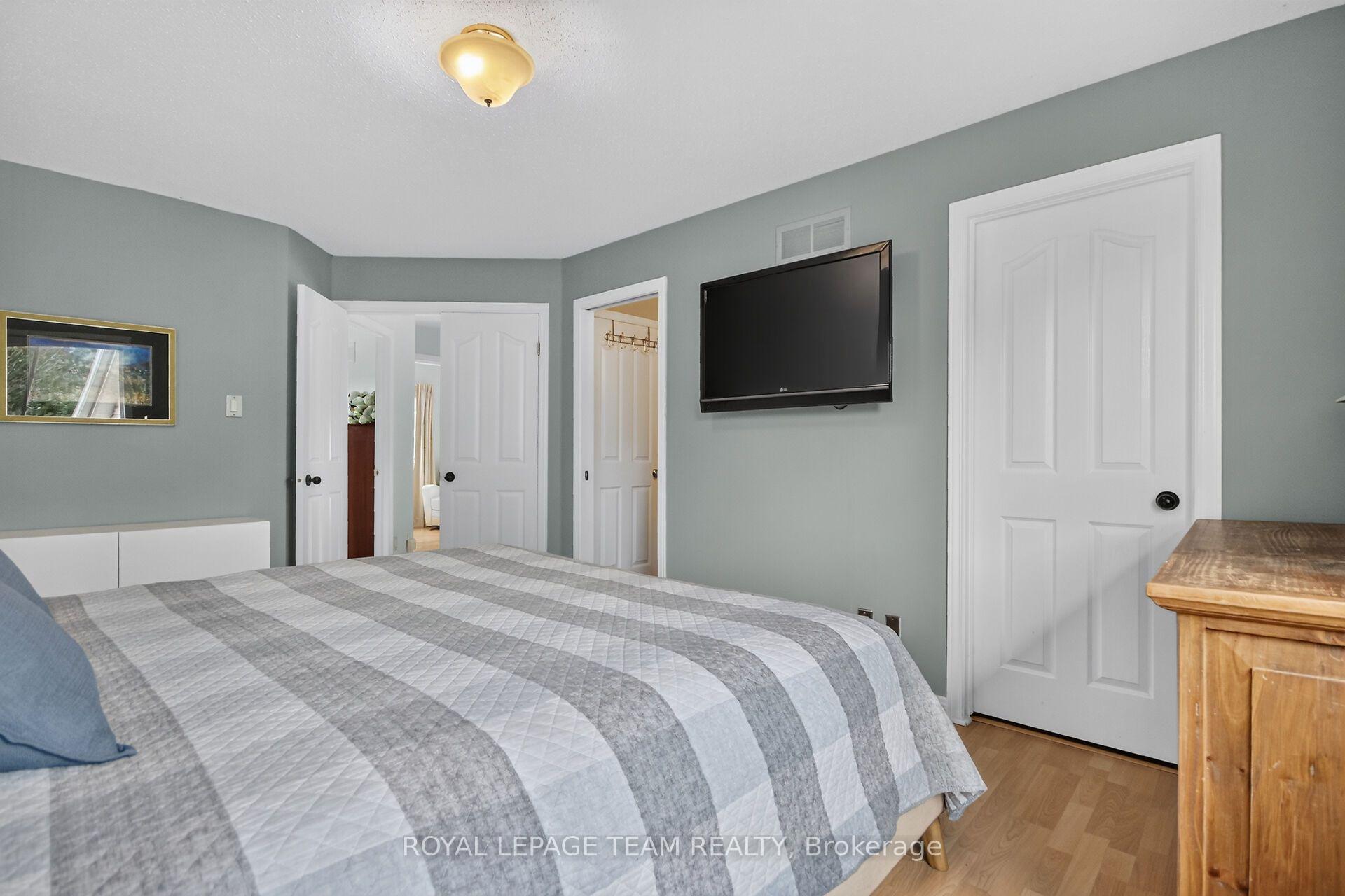 Photo 26 of 23 Grassy Plains Drive, Ottawa, Kanata - Emerald Meadows/Trailwest — HOMEH
