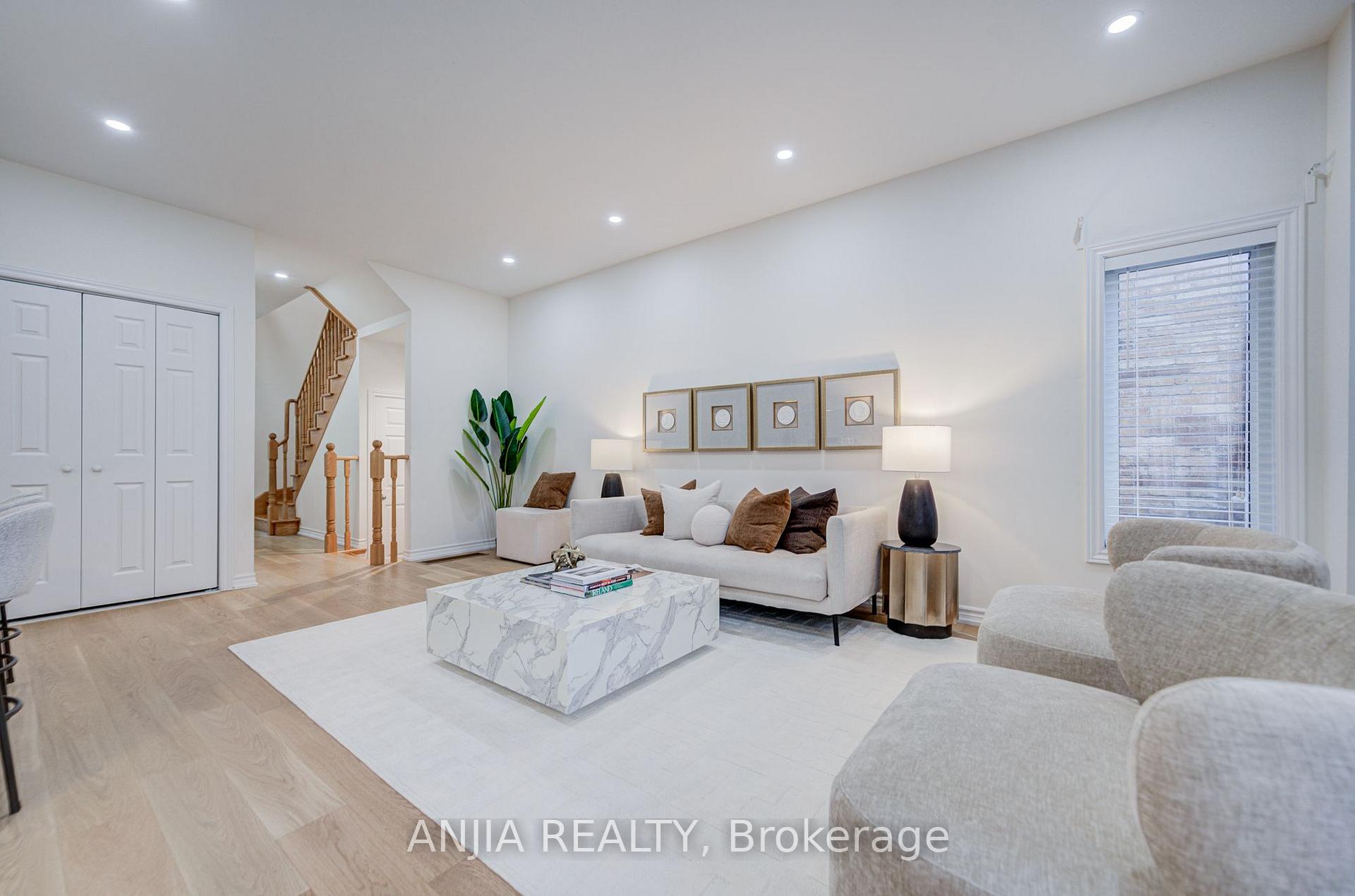 Photo 11 of 719 Hammersly Boulevard, Markham, Wismer — HOMEH
