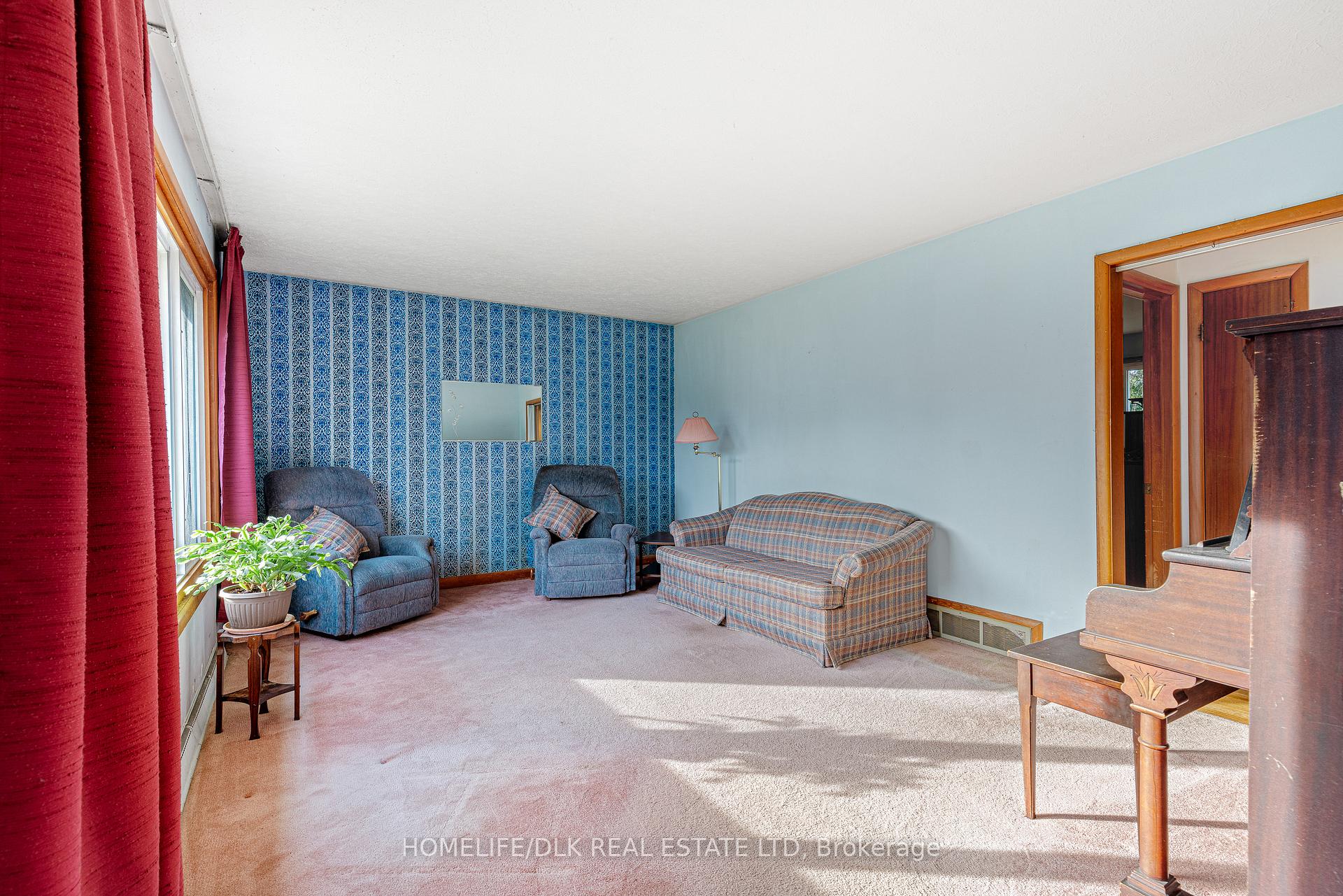 Photo 10 of 11 Fairmont Place, Brockville, Brockville — HOMEH
