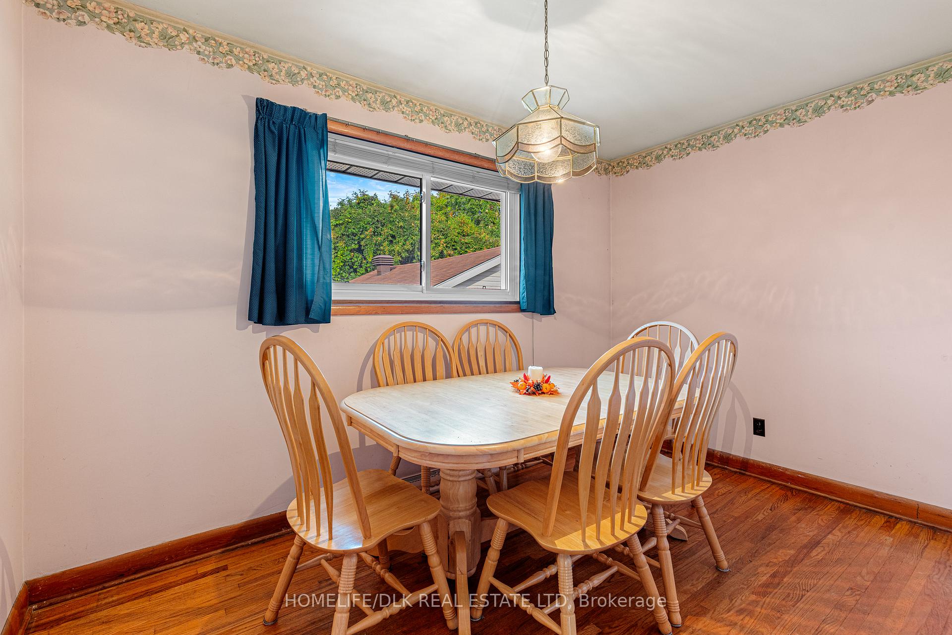Photo 19 of 11 Fairmont Place, Brockville, Brockville — HOMEH
