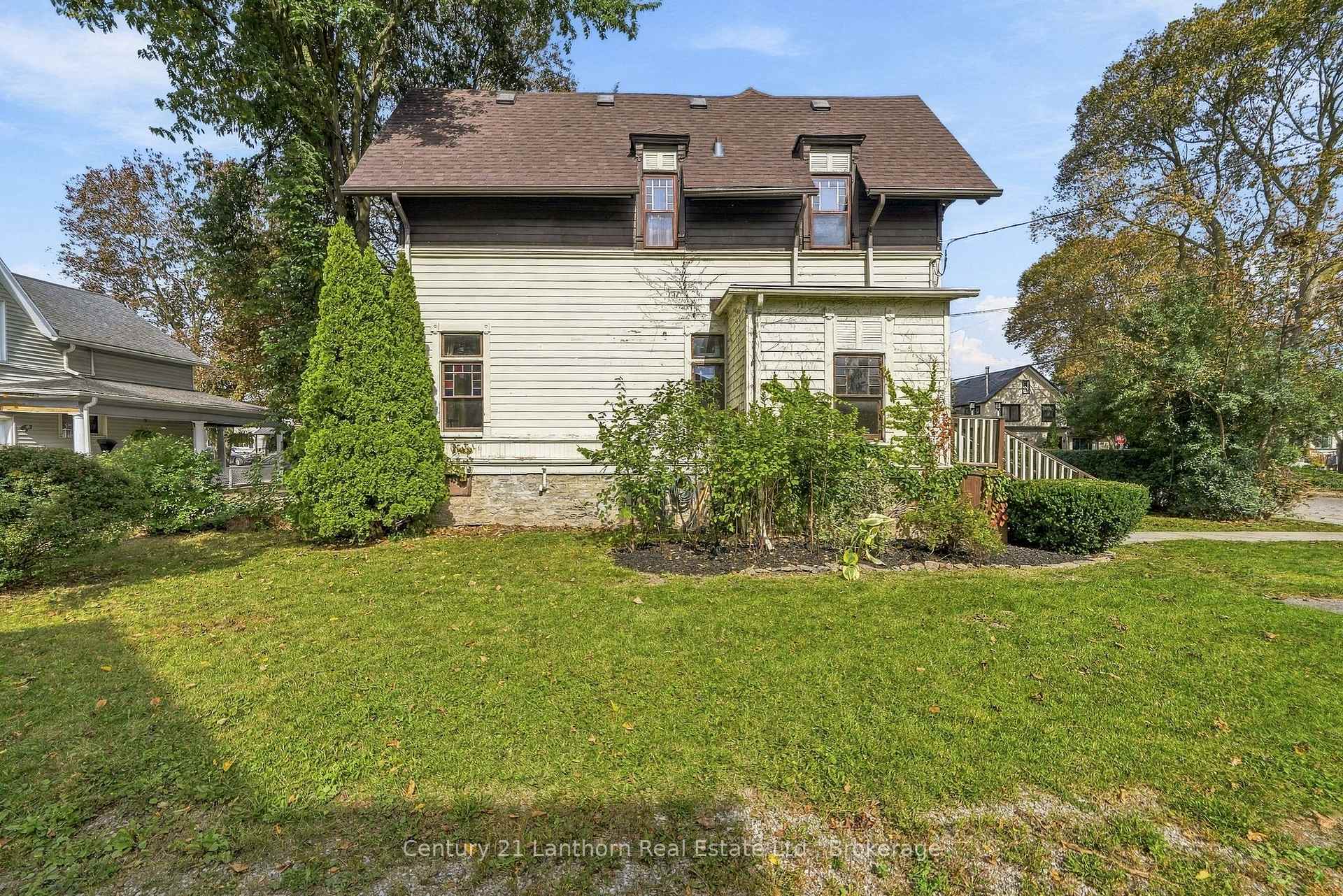 Photo 11 of 77 Queen Street, Belleville, Belleville Ward — HOMEH