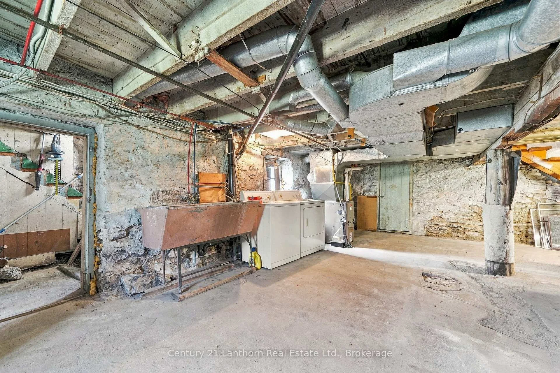 Photo 59 of 77 Queen Street, Belleville, Belleville Ward — HOMEH