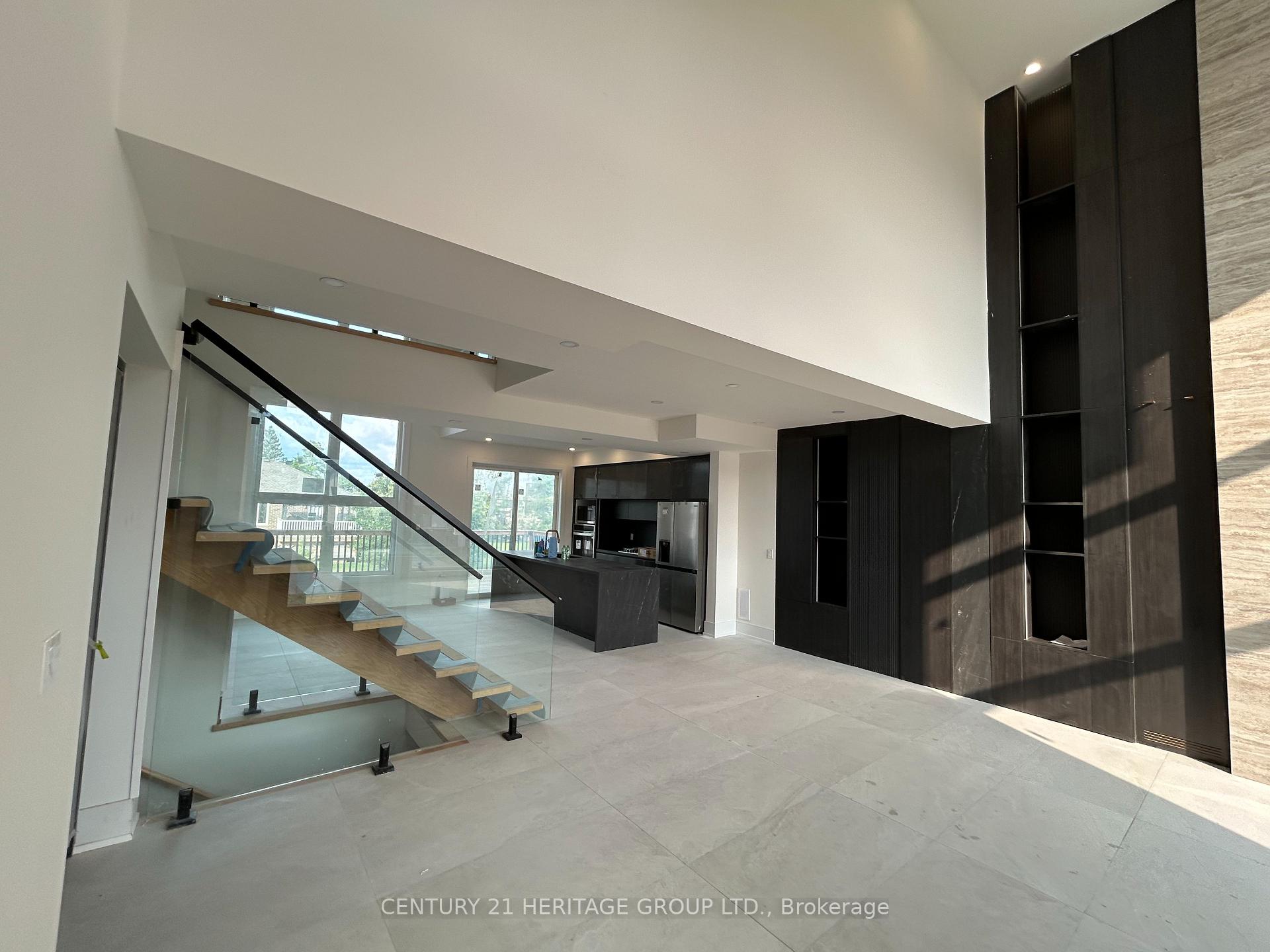 Photo 3 of 3717 Lakepoint Drive, Severn, West Shore — HOMEH