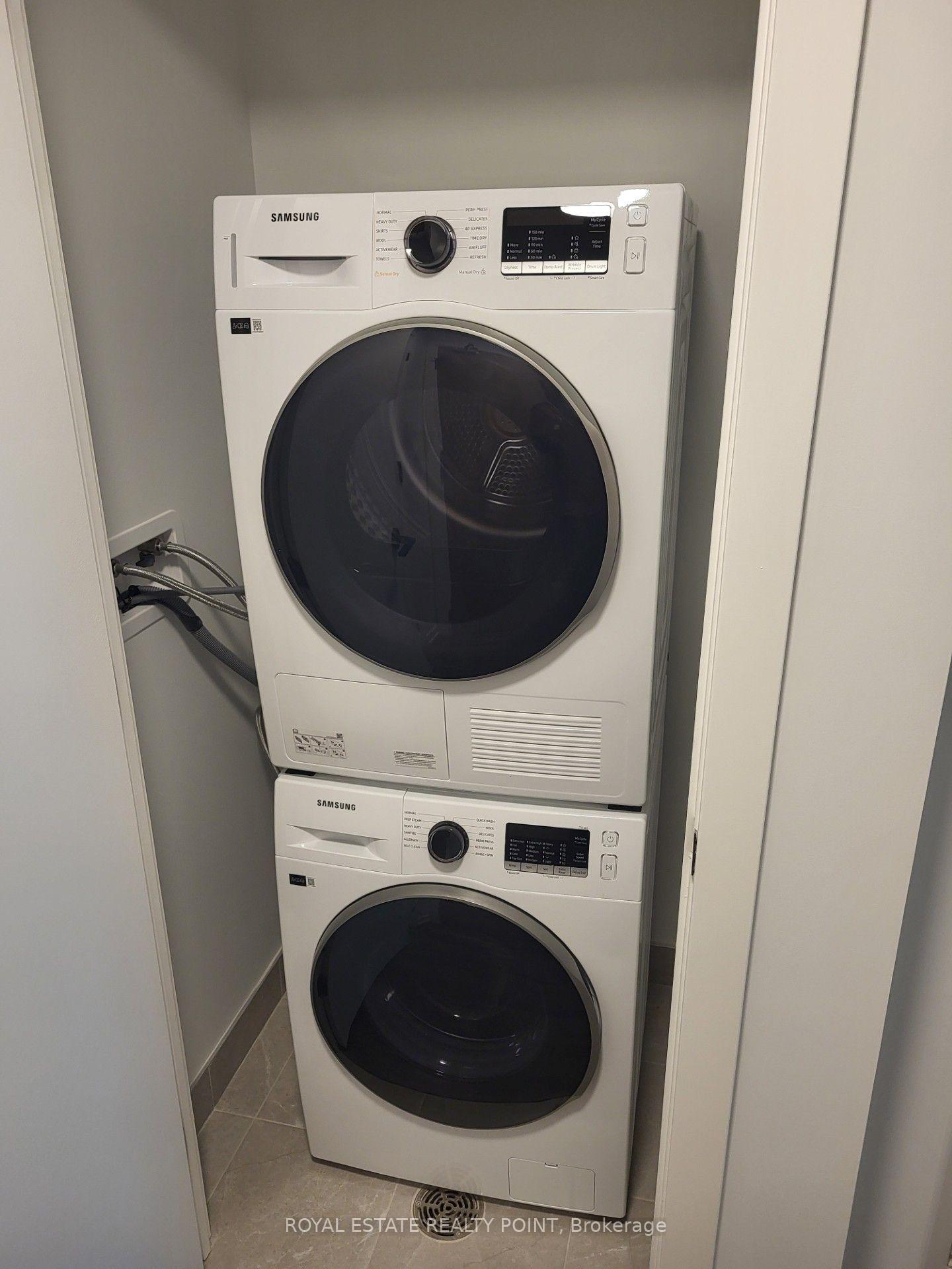 Photo 8 of Unit 1711, 5 Meadowdale Road, Vaughan, Vaughan Corporate Centre — HOMEH