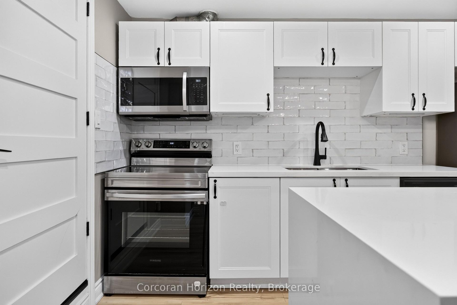 Photo 80 of 592 Aberdeen Avenue, Hamilton, Kirkendall — HOMEH
