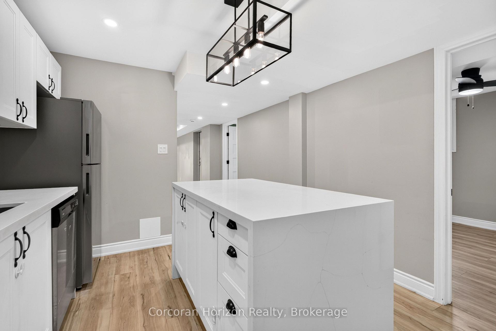 Photo 82 of 592 Aberdeen Avenue, Hamilton, Kirkendall — HOMEH