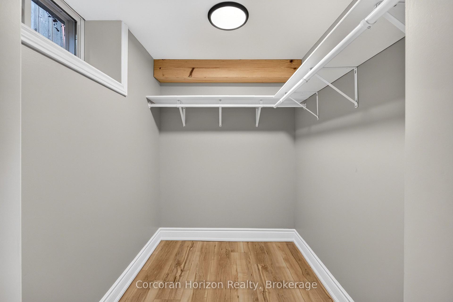 Photo 88 of 592 Aberdeen Avenue, Hamilton, Kirkendall — HOMEH
