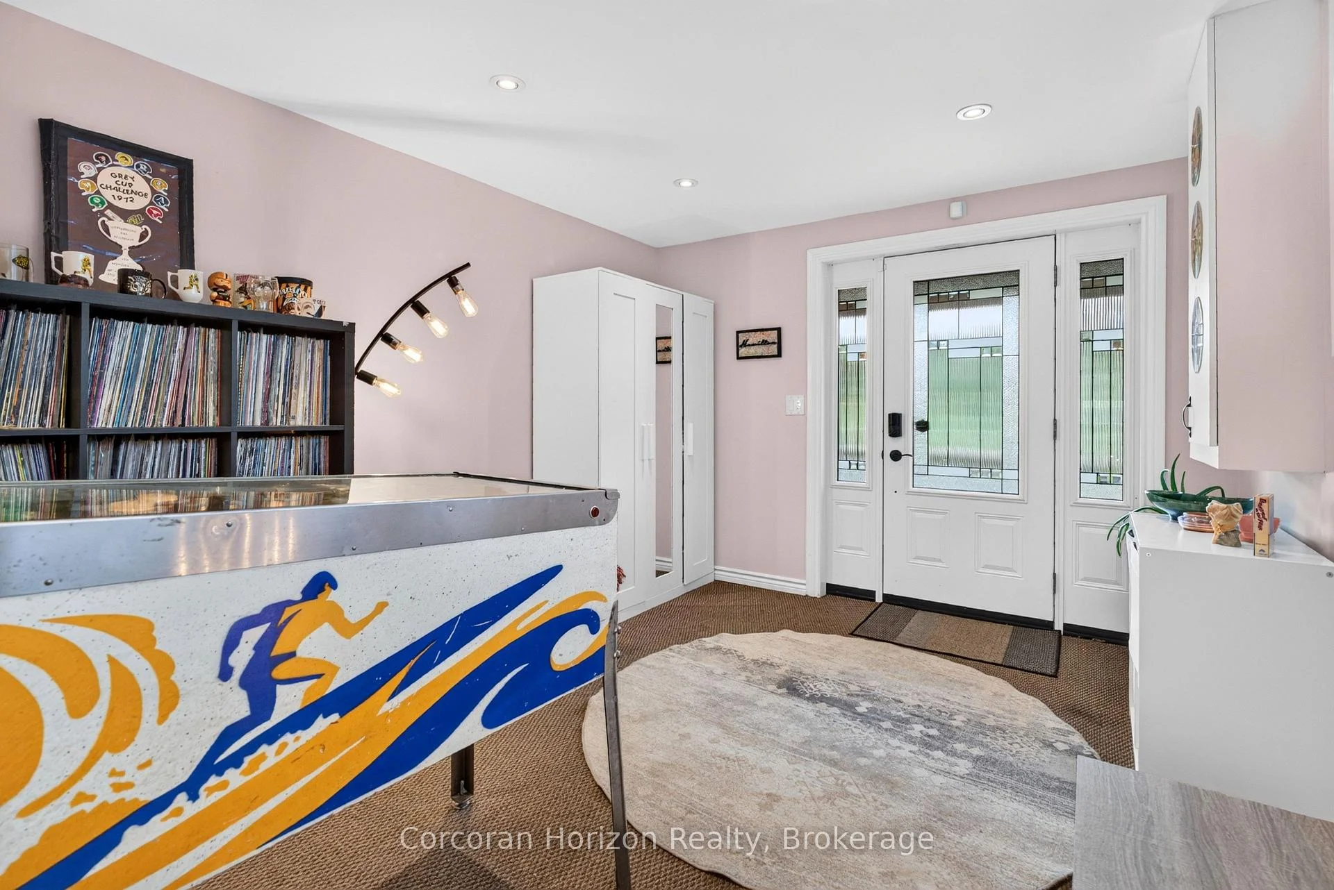 Photo 12 of 592 Aberdeen Avenue, Hamilton, Kirkendall — HOMEH