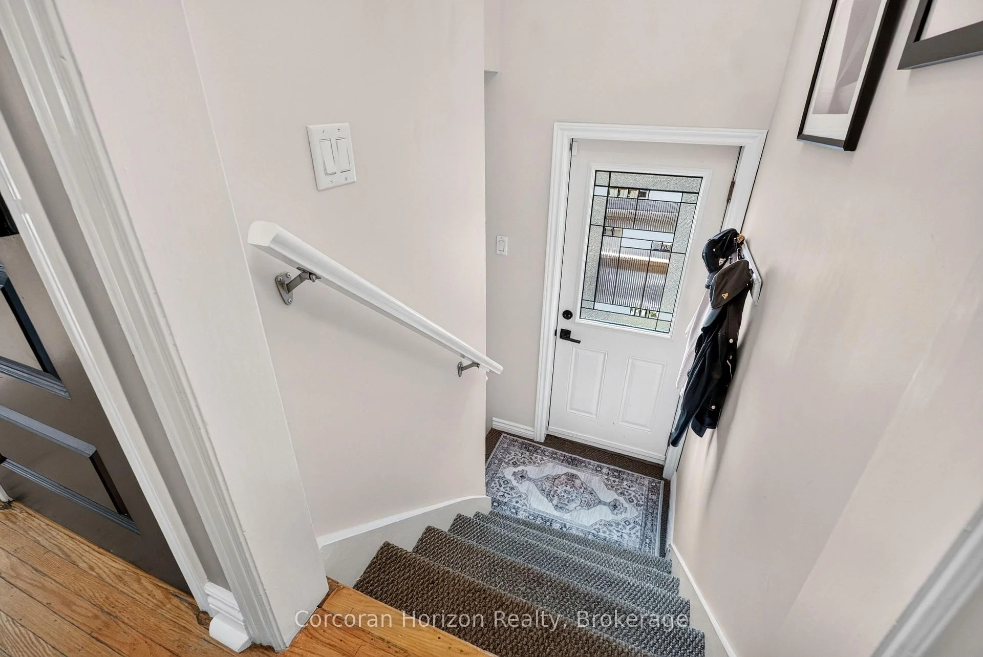 Photo 19 of 592 Aberdeen Avenue, Hamilton, Kirkendall — HOMEH