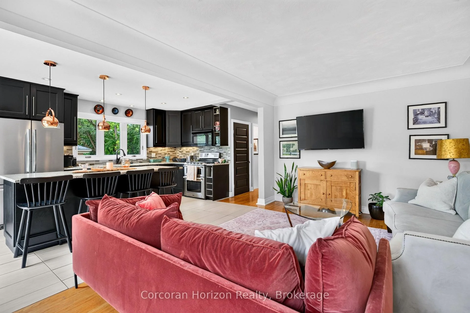 Photo 23 of 592 Aberdeen Avenue, Hamilton, Kirkendall — HOMEH