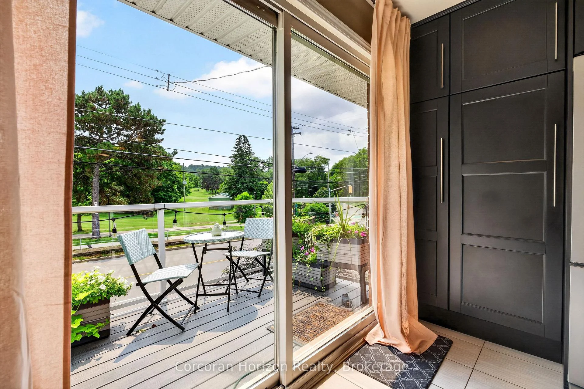 Photo 41 of 592 Aberdeen Avenue, Hamilton, Kirkendall — HOMEH
