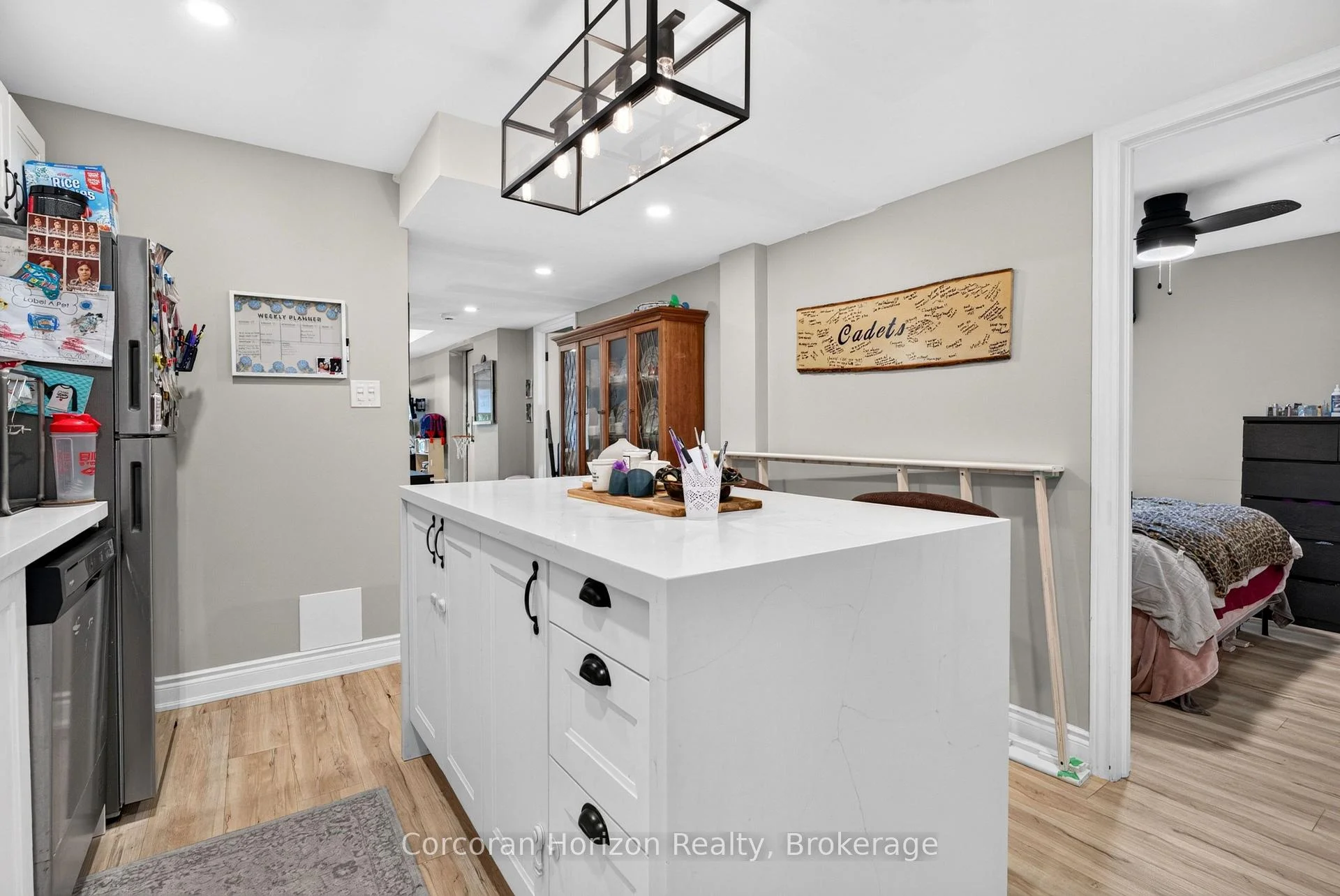 Photo 73 of 592 Aberdeen Avenue, Hamilton, Kirkendall — HOMEH