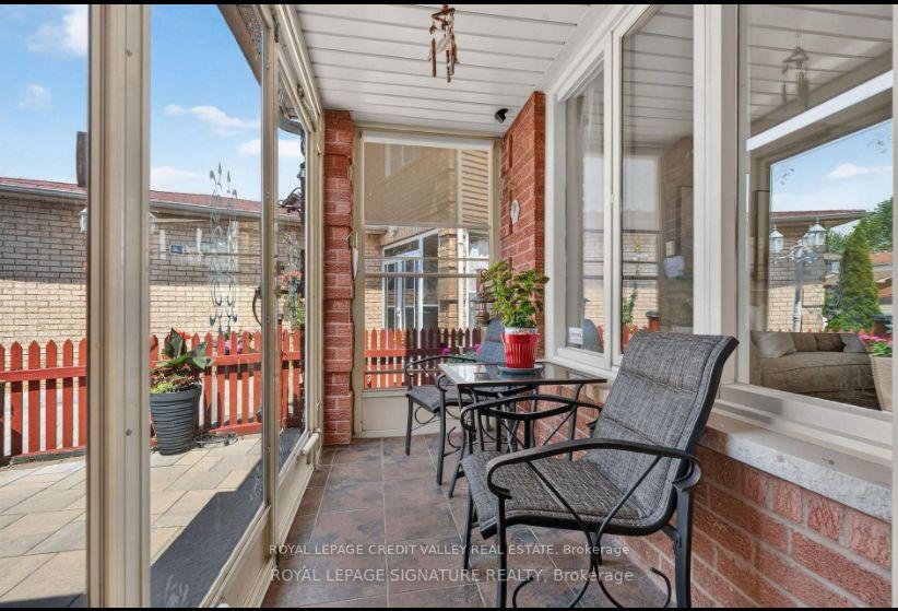 Photo 2 of 1642 Pepperwood Gate, Pickering, Brock Ridge — HOMEH