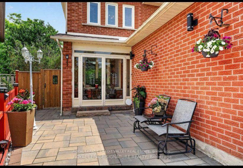 Photo 3 of 1642 Pepperwood Gate, Pickering, Brock Ridge — HOMEH